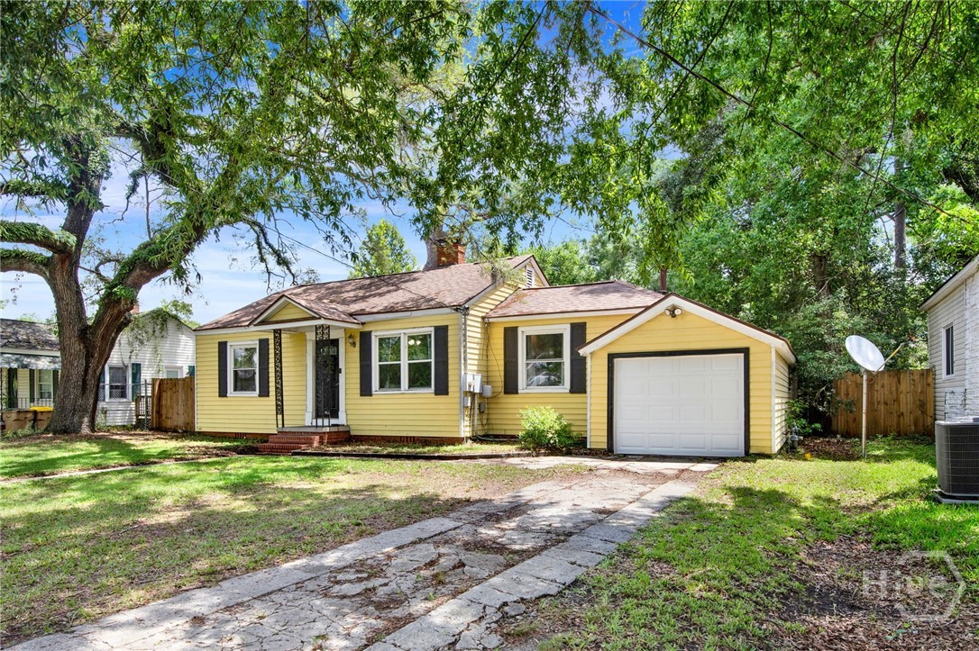 Photo 3 of Single family home for sale at 114 Antrim St, Port Wentworth, GA 31407 | MLS# SA357220 | Listing updated on 2026-09-19