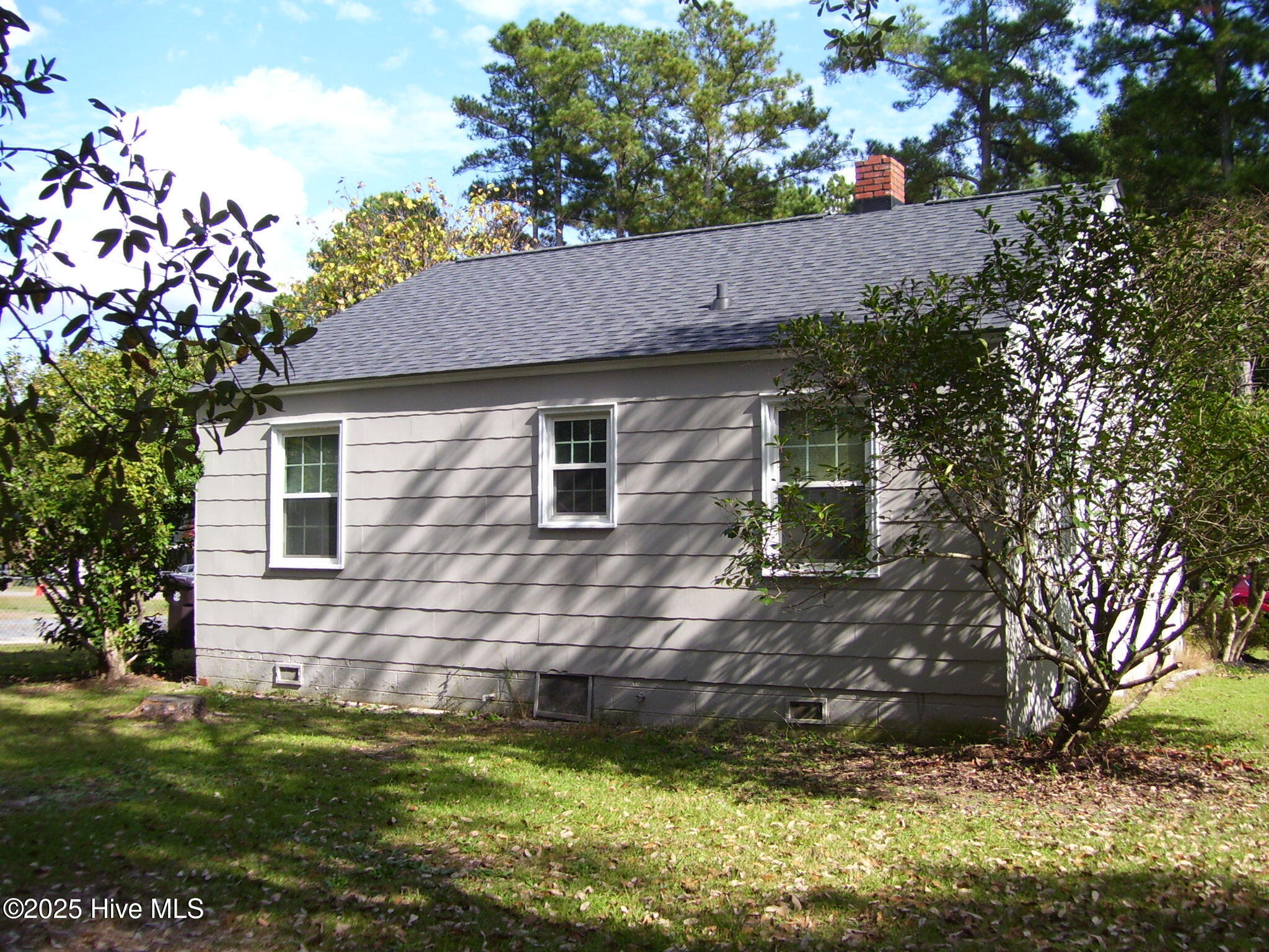 Exterior photo of 402 Sanborn Street, Aberdeen, NC 28315. MLS: 100593489