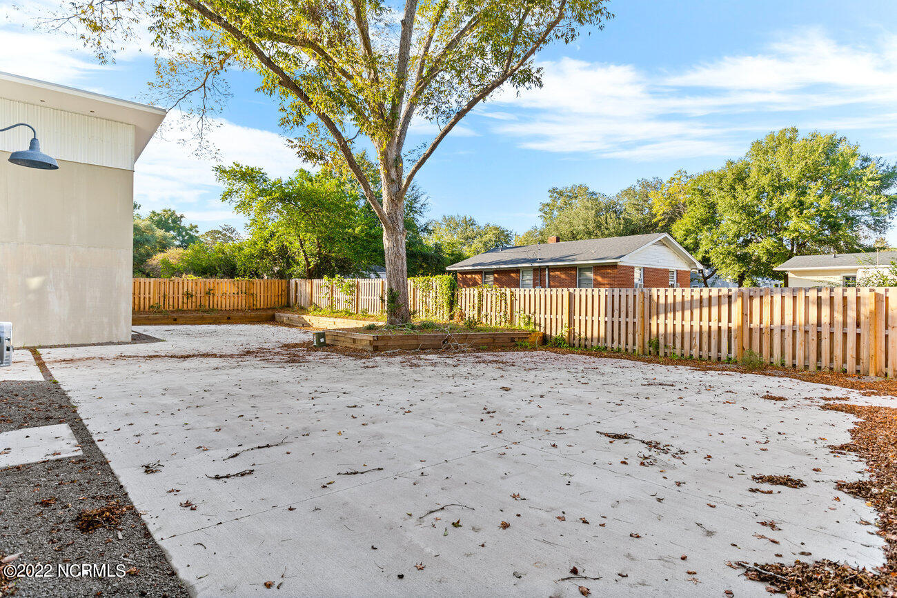 100492638 | Photo 38