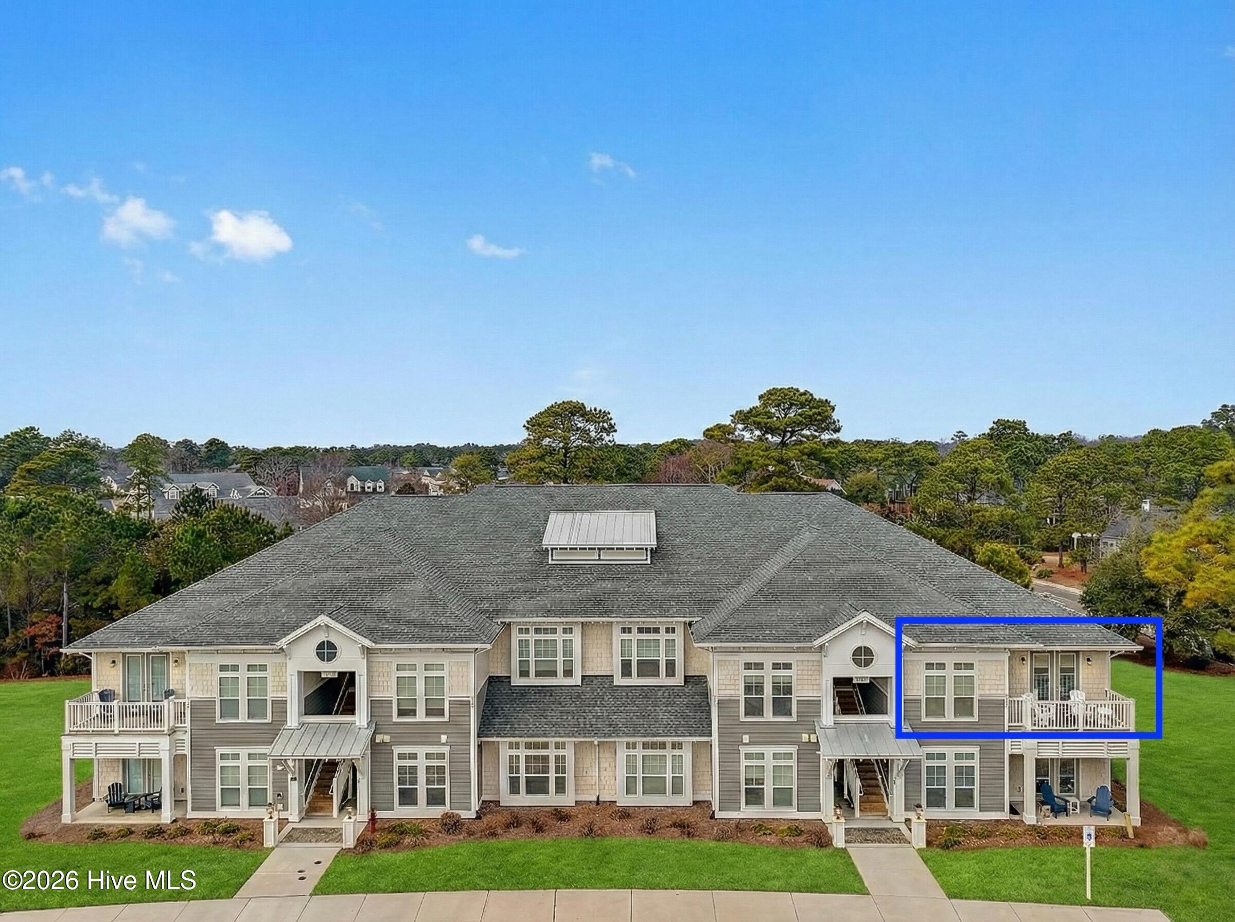 100555931 | Photo 30