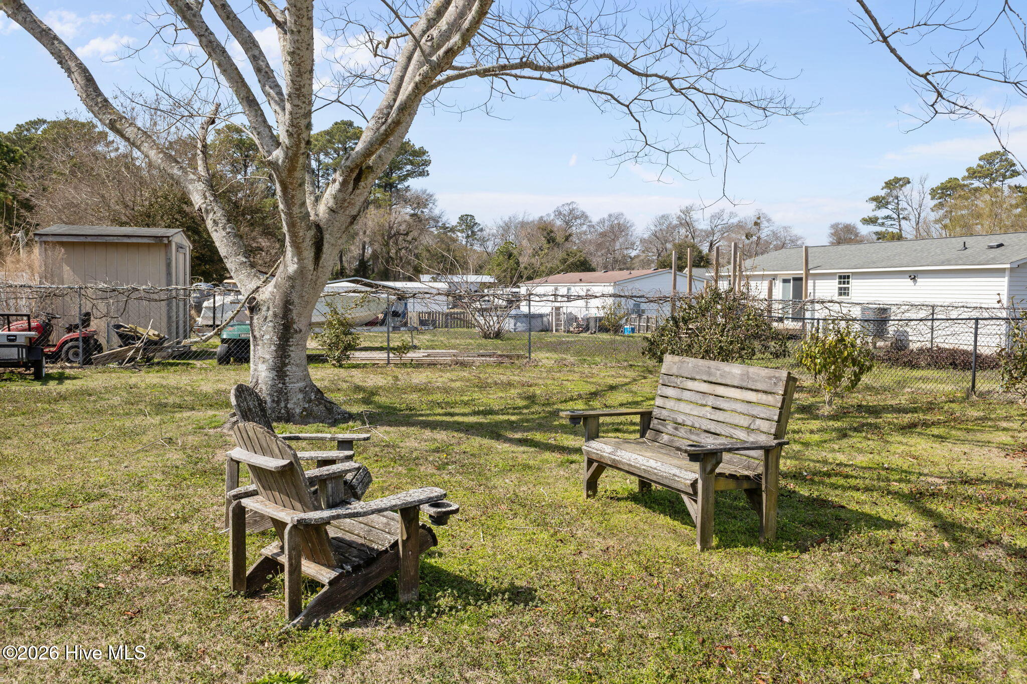 100558505 | Photo 32