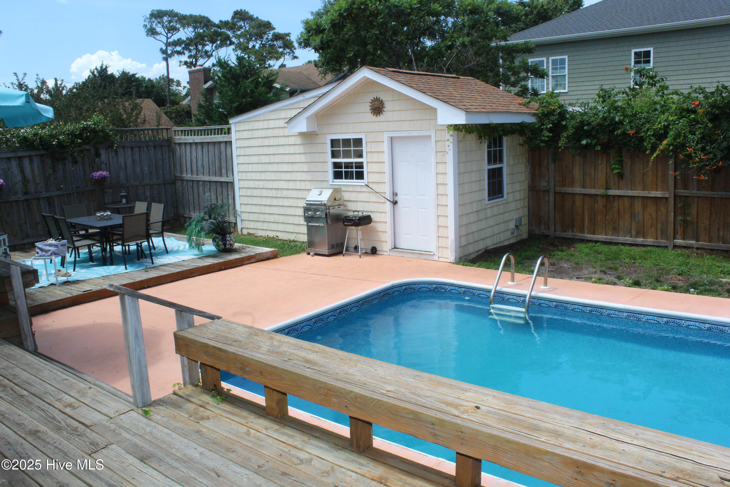 504 Greenville Avenue, Carolina Beach, NC 28428 – photo 23: IMG_9587