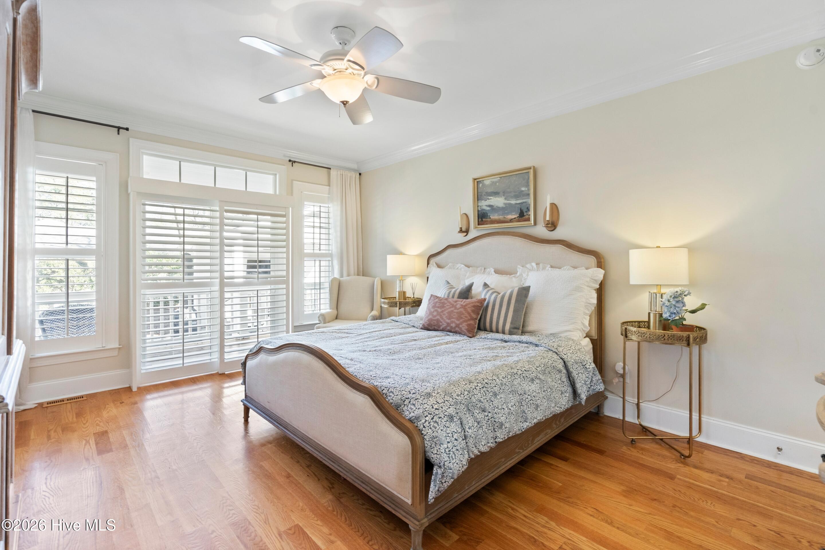 100549669 | Photo 34