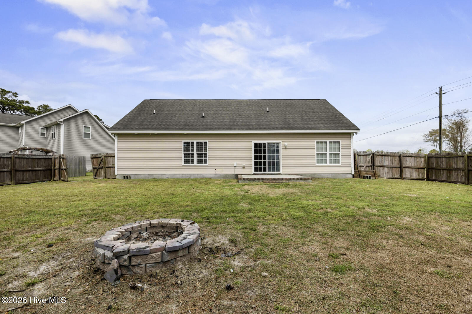 100564555 | Photo 26