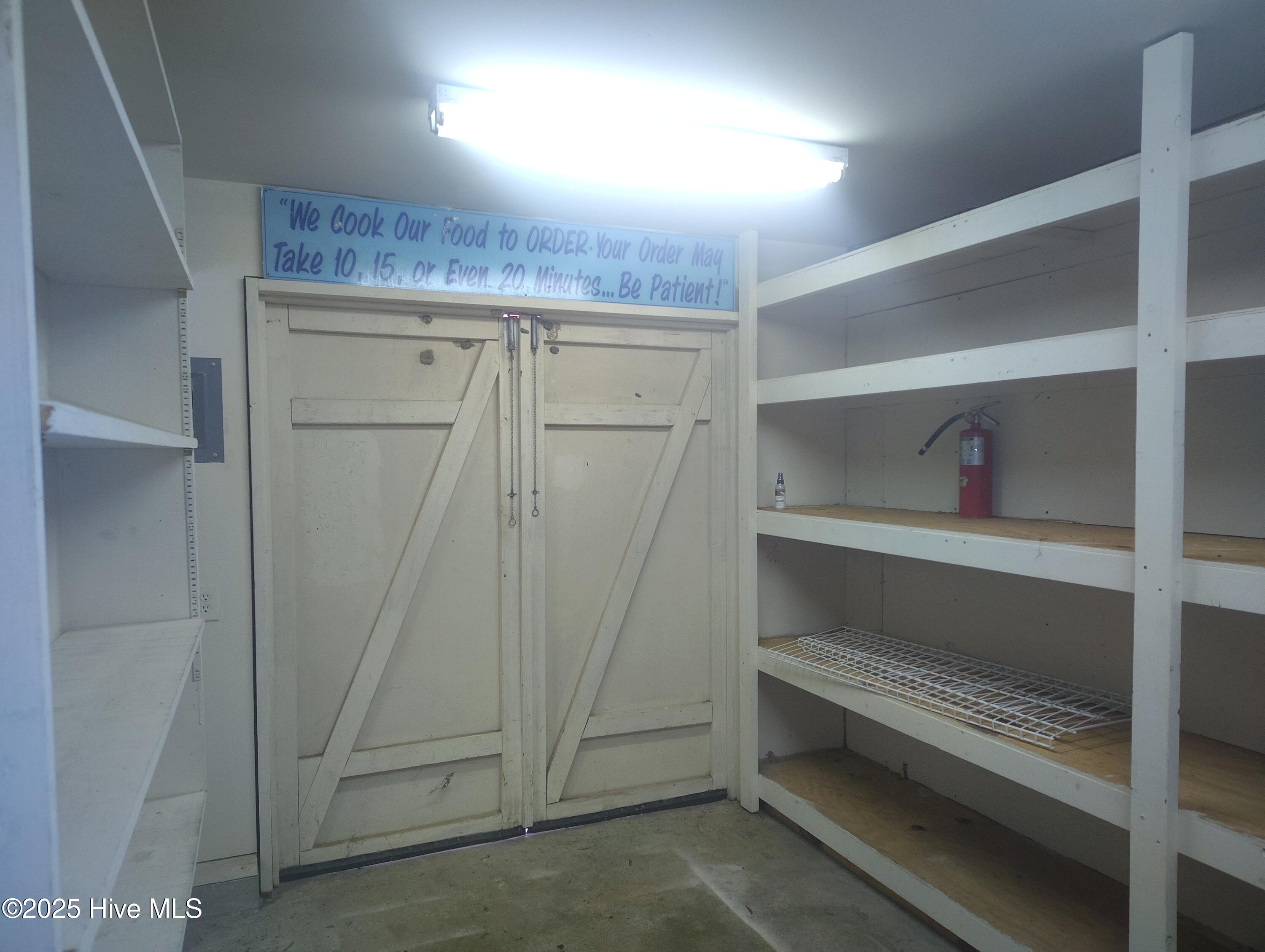 100536535 | Photo 39