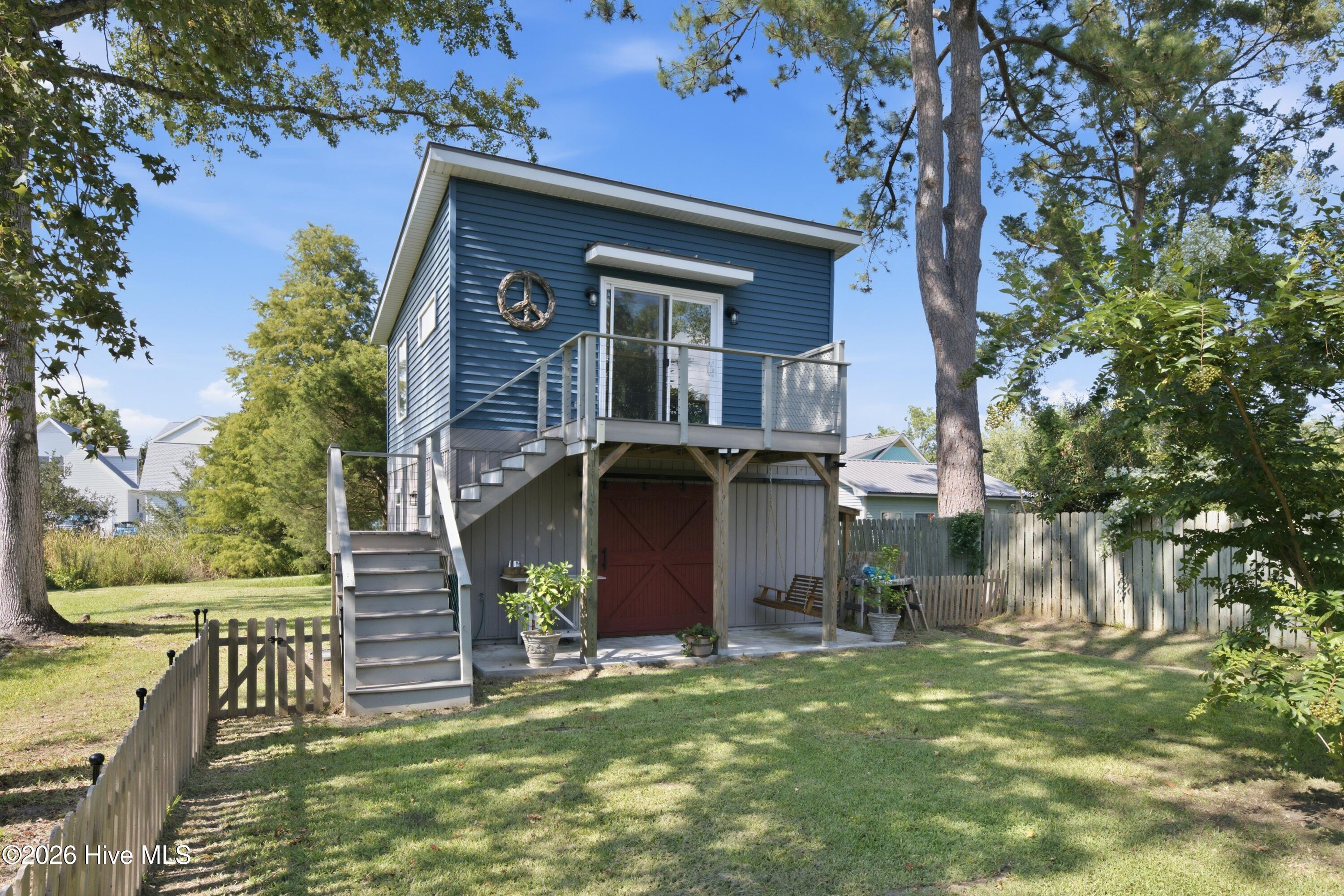 619 First Avenue,Oriental
