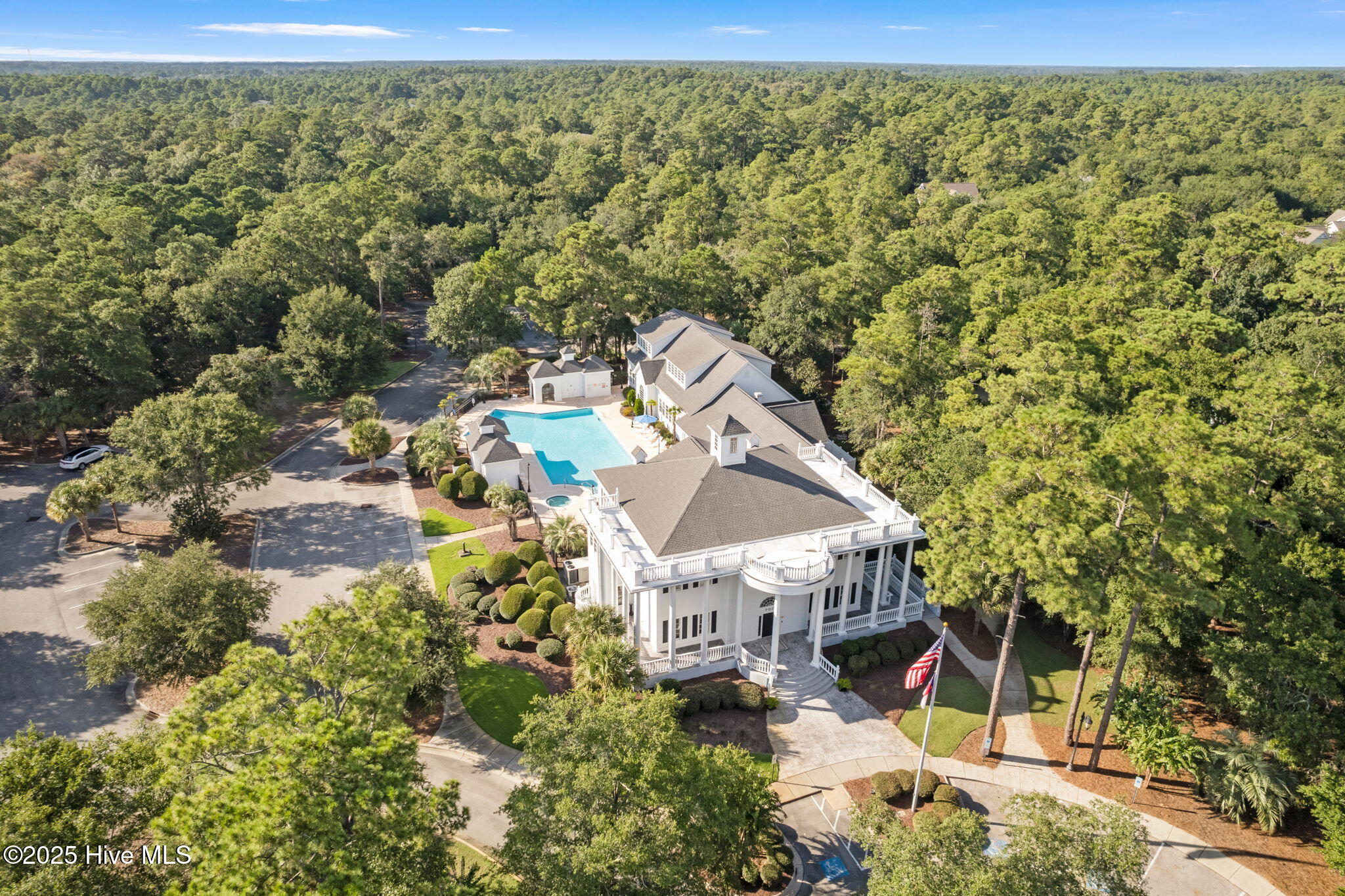 100544060 | Photo 79