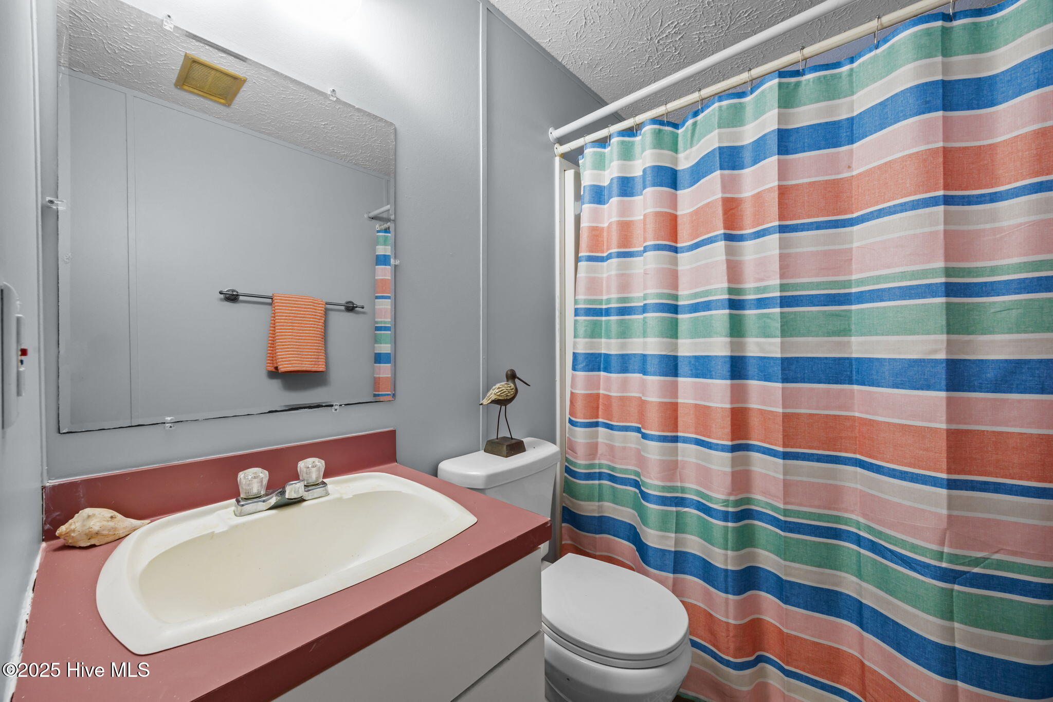 100541856 | Photo 20