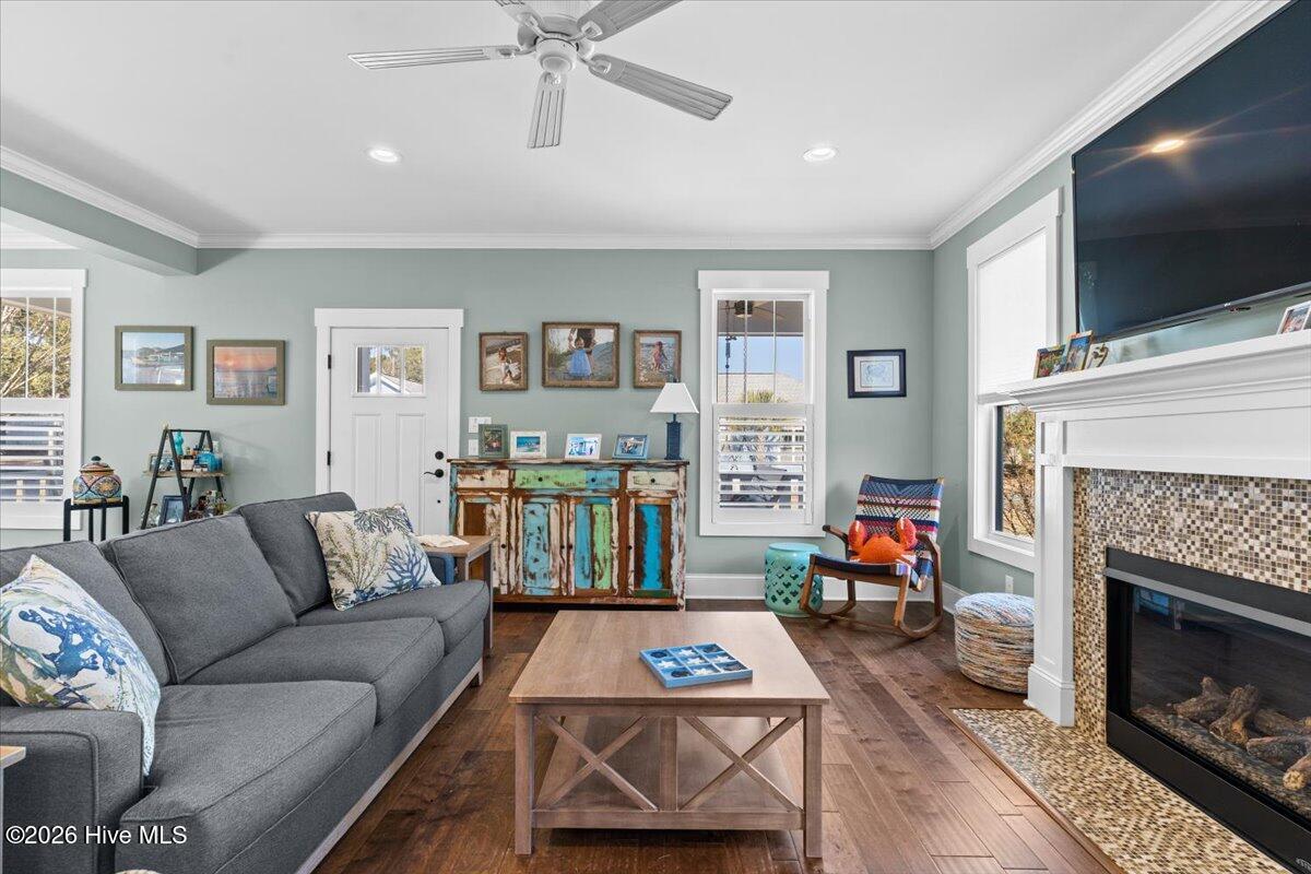 100547784 | Photo 20