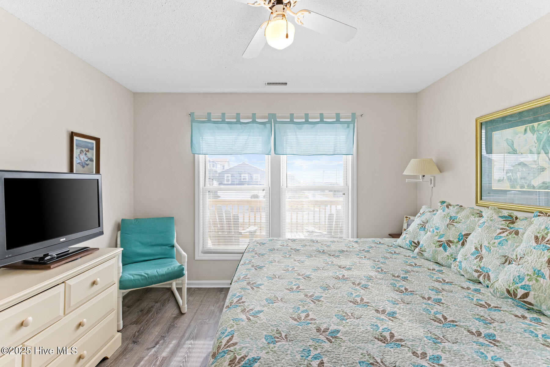 1227 Carolina Boulevard, Topsail Beach, NC 28445 – photo 12: 012_1227_carolina_blvd-12_919