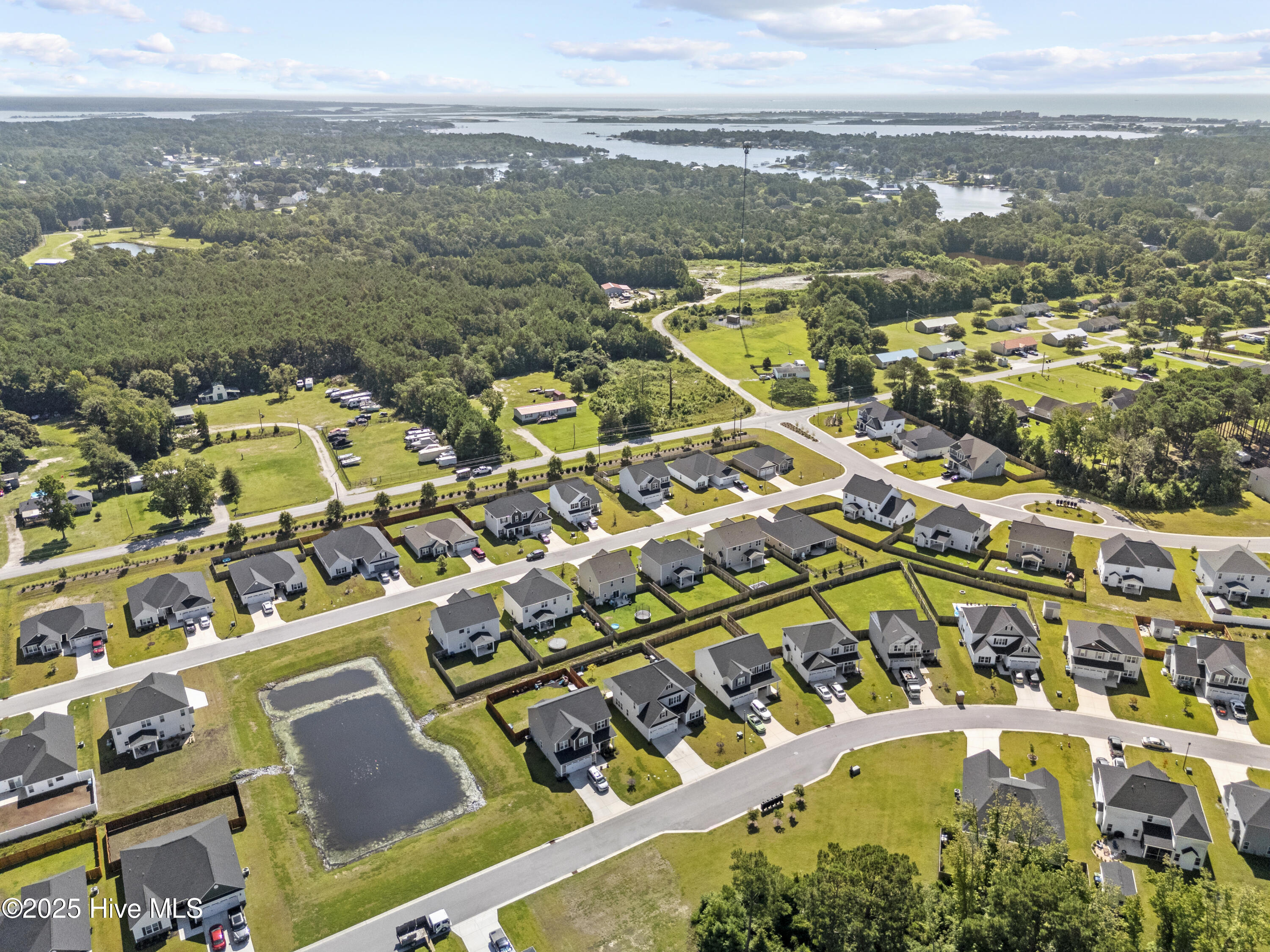 100518858 | Photo 52