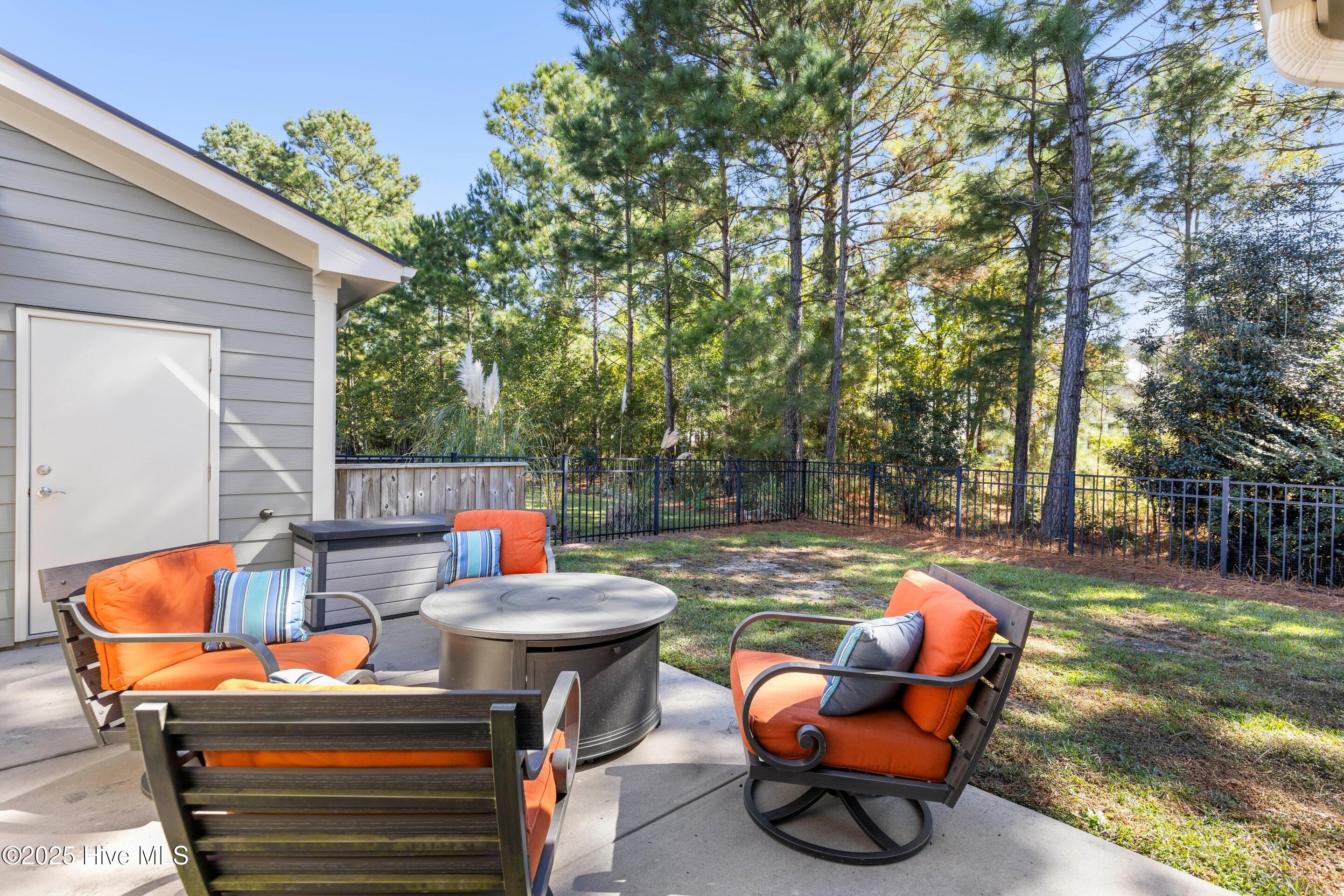 100537619 | Photo 39