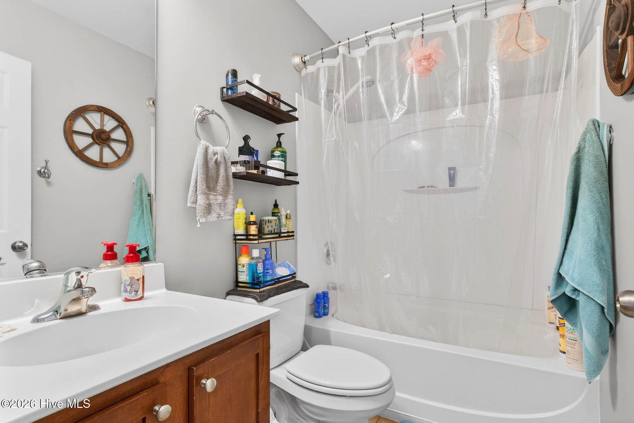 100564293 | Photo 11