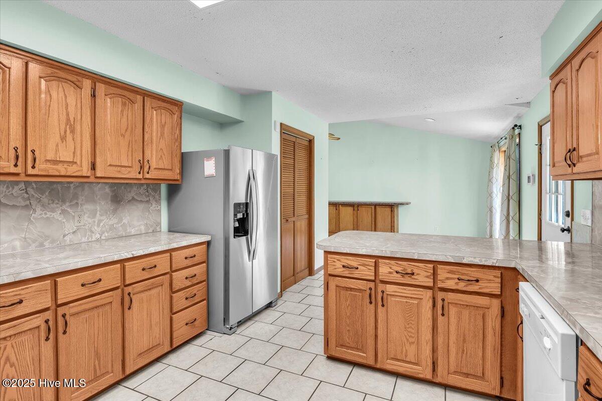 100568309 | Photo 37