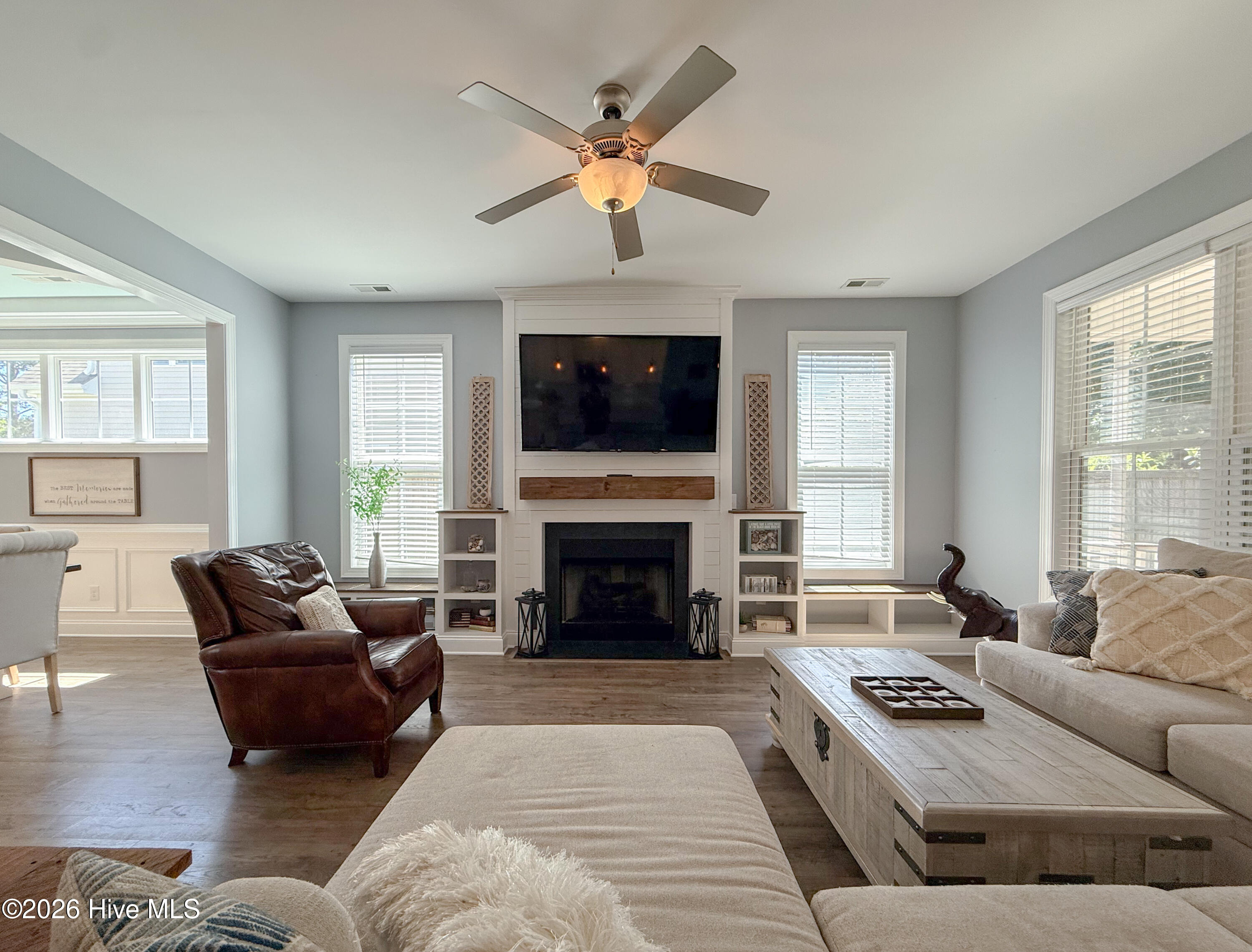 100569259 | Photo 20