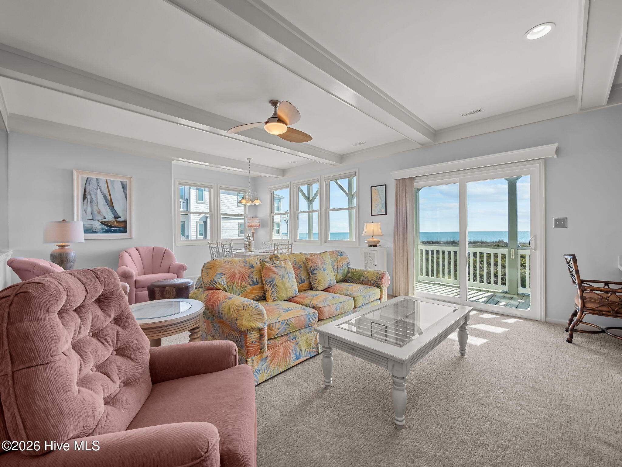 100552936 | Photo 27