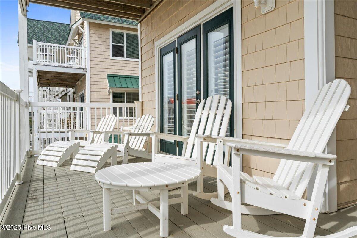 100540998 | Photo 45