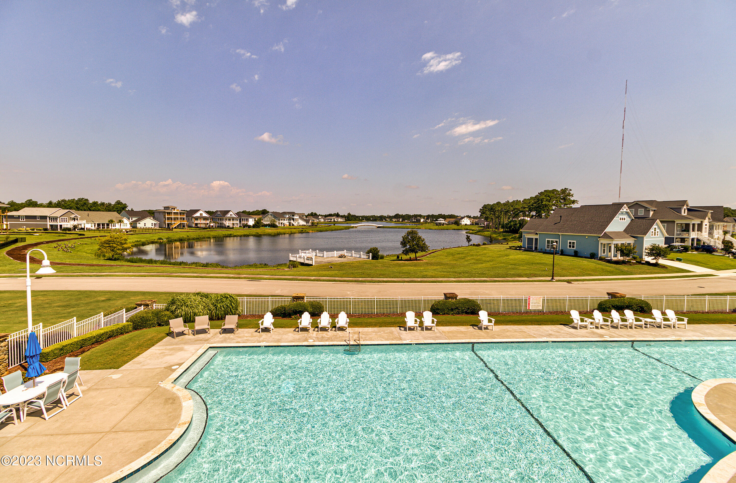 100391877 | Photo 37