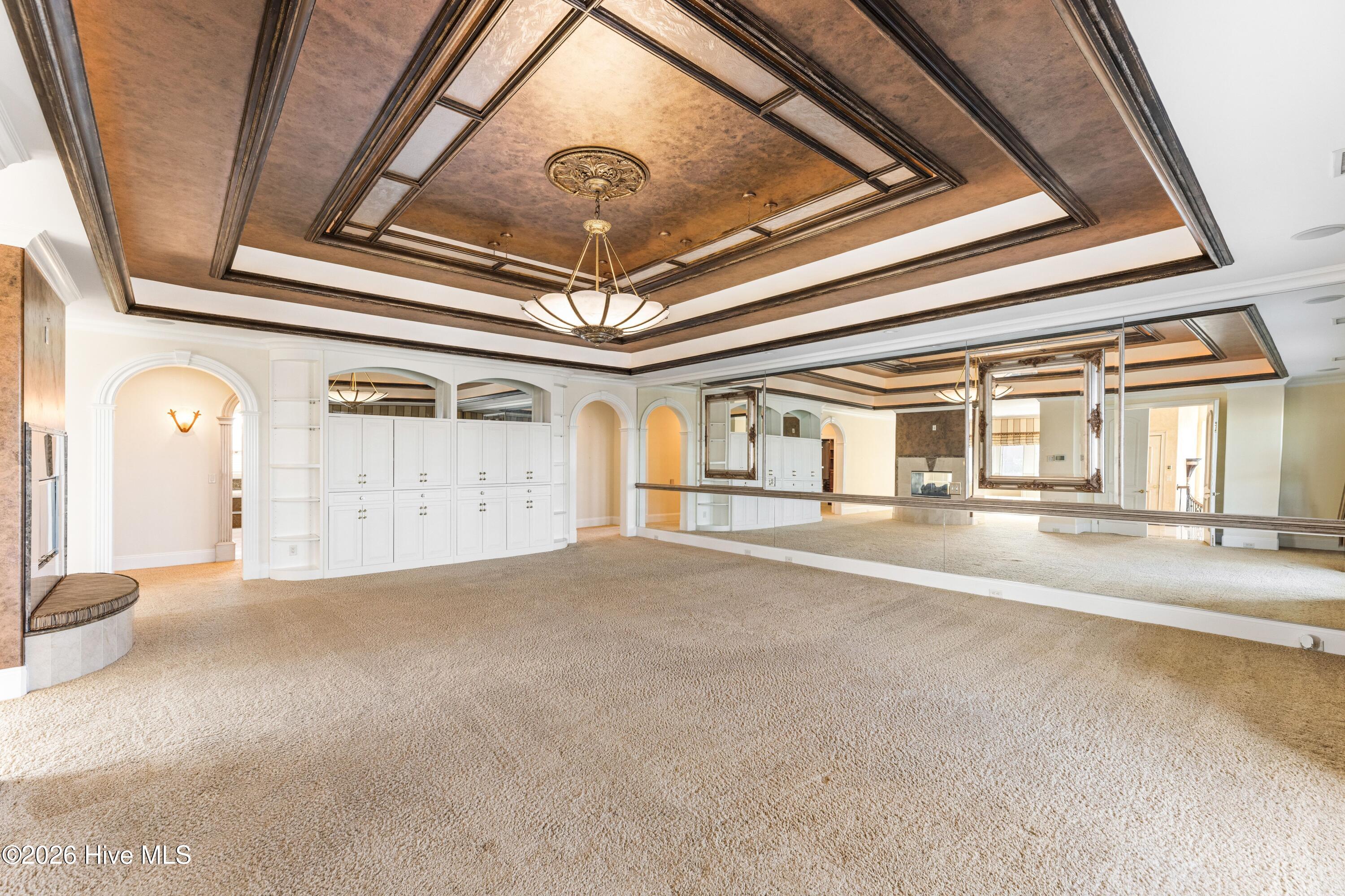 100557099 | Photo 20