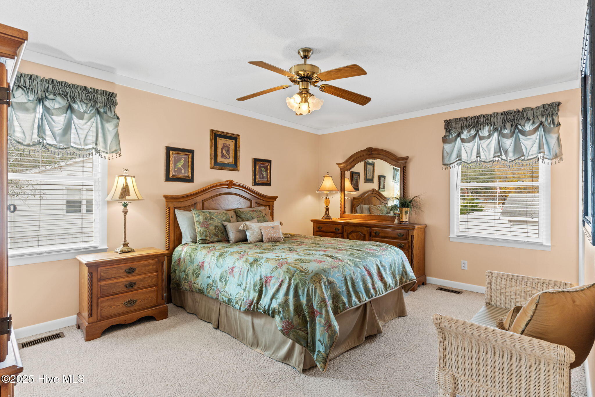 100544107 | Photo 20