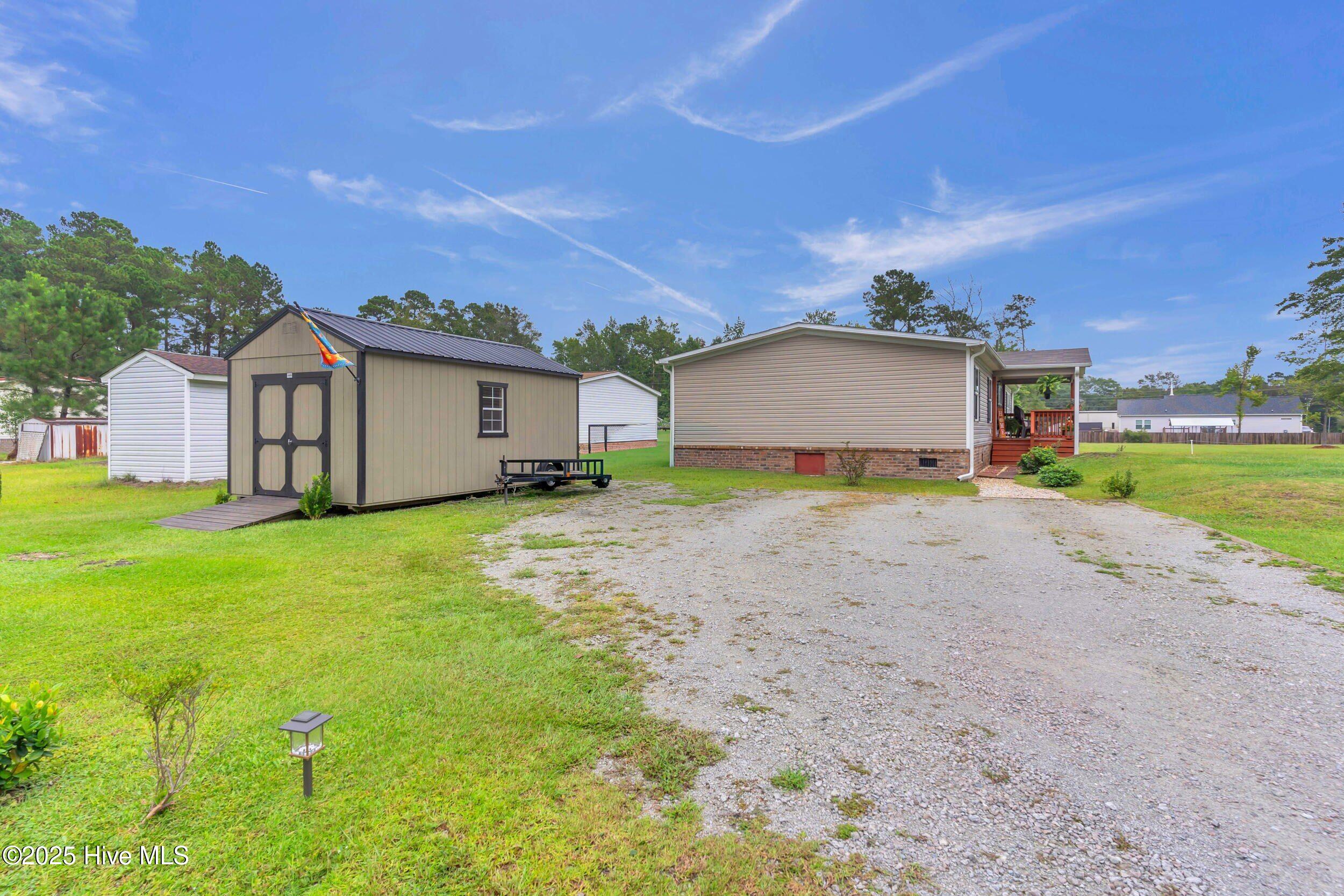 100533753 | Photo 28