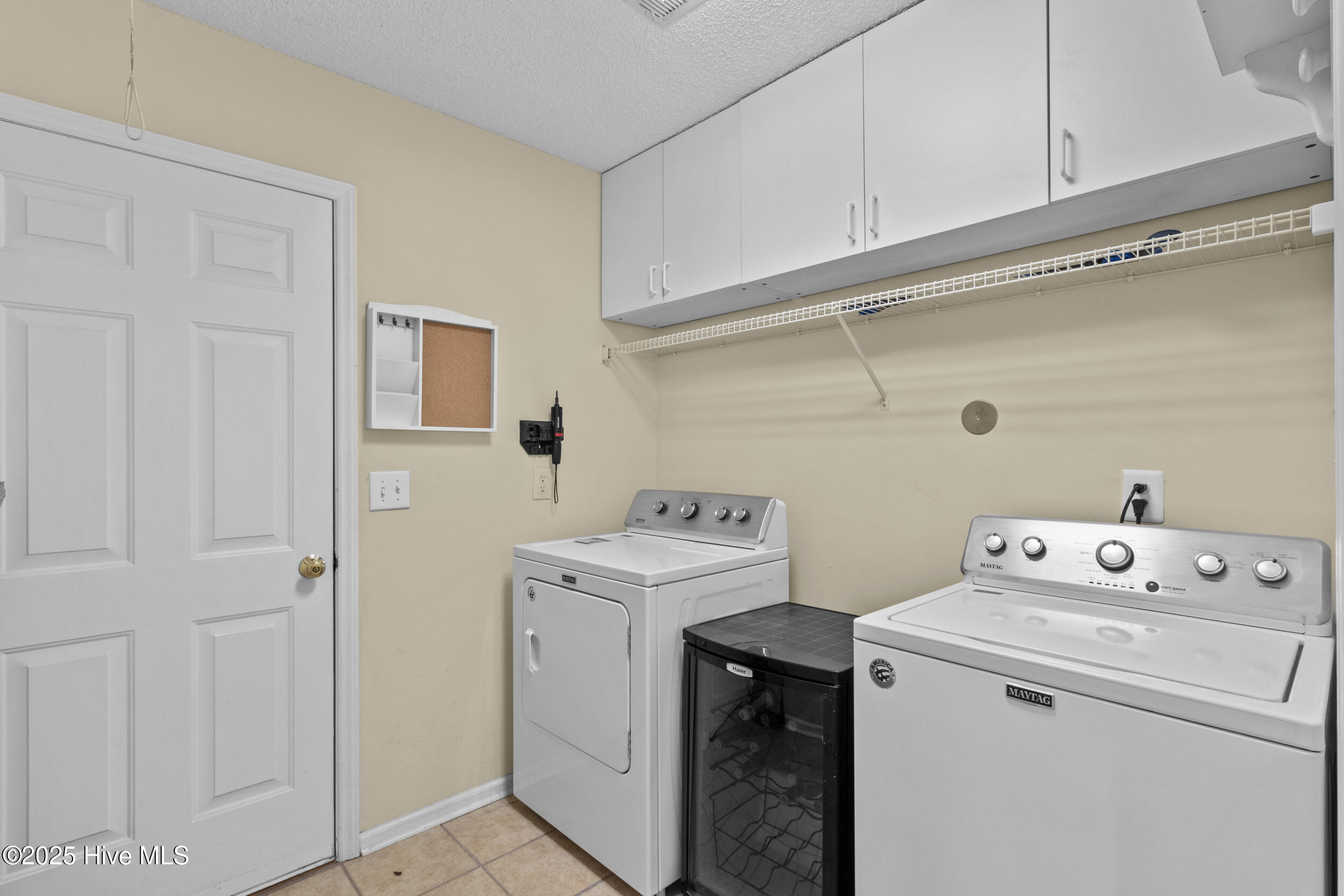 100518849 | Photo 26