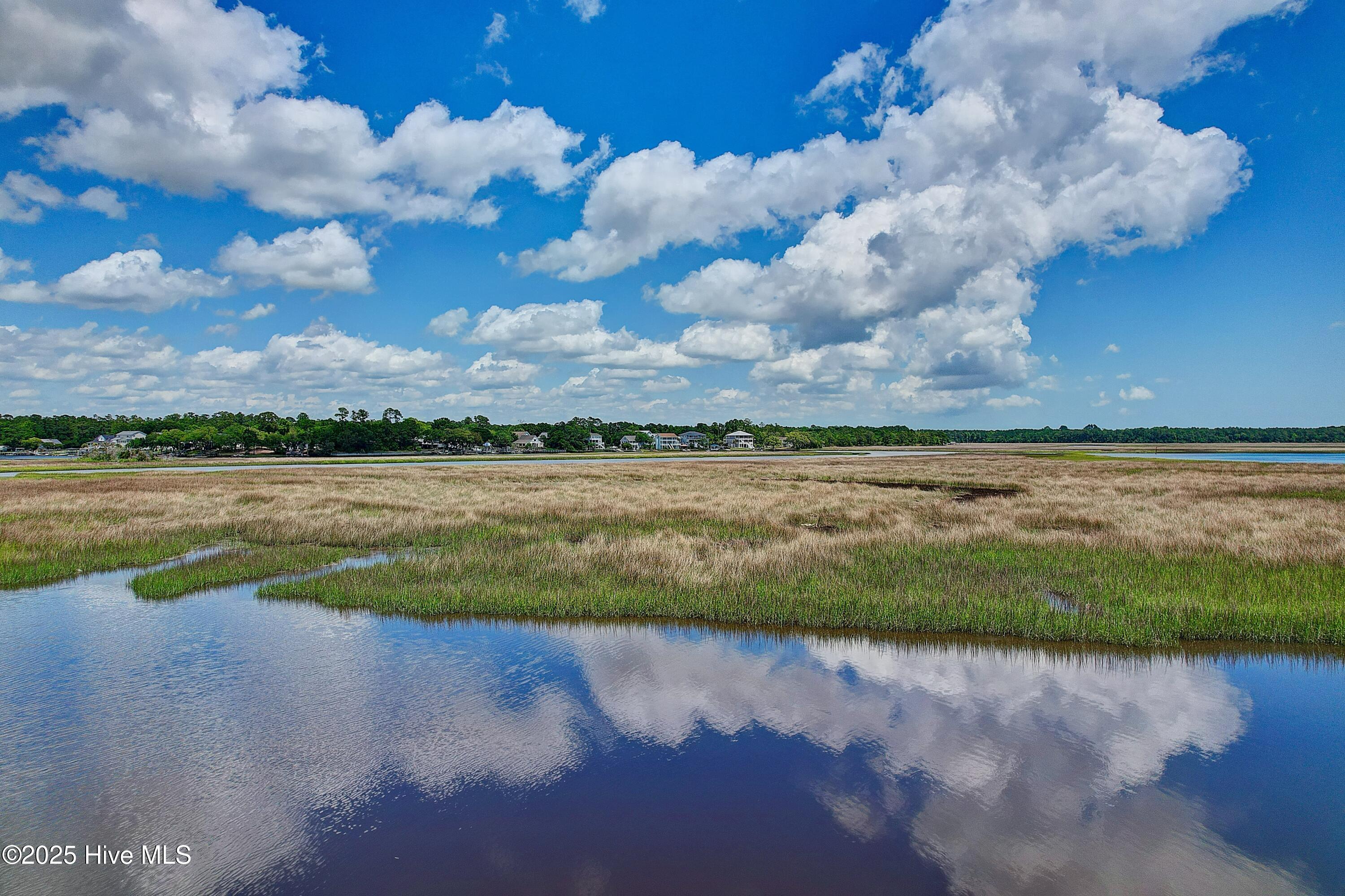 100547405 | Photo 31