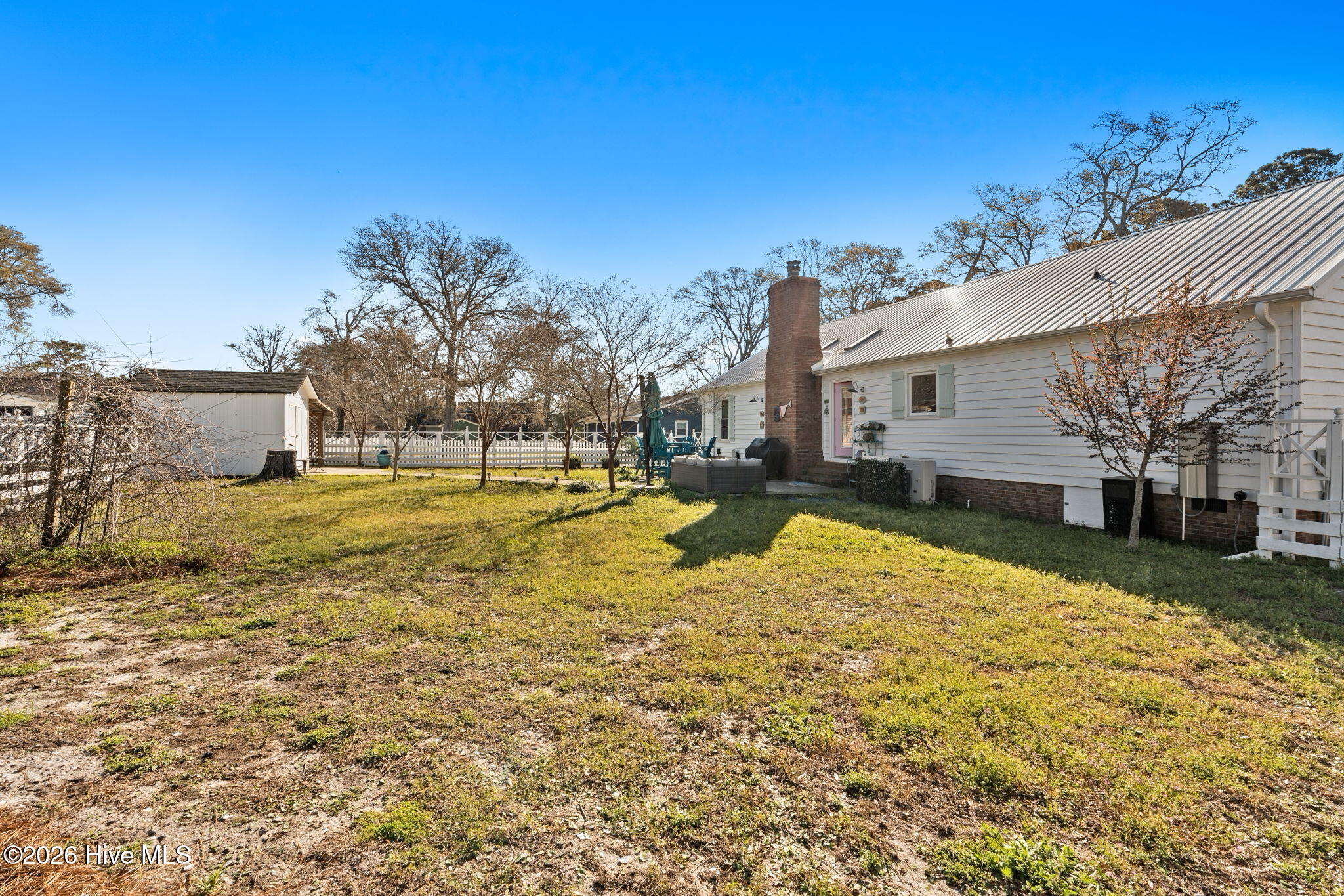 100562668 | Photo 36