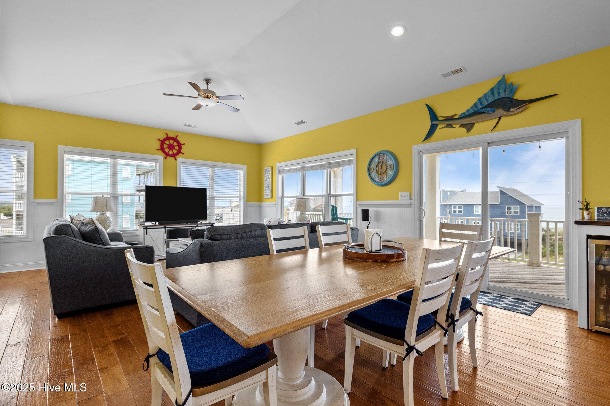 100509576 | Photo 10