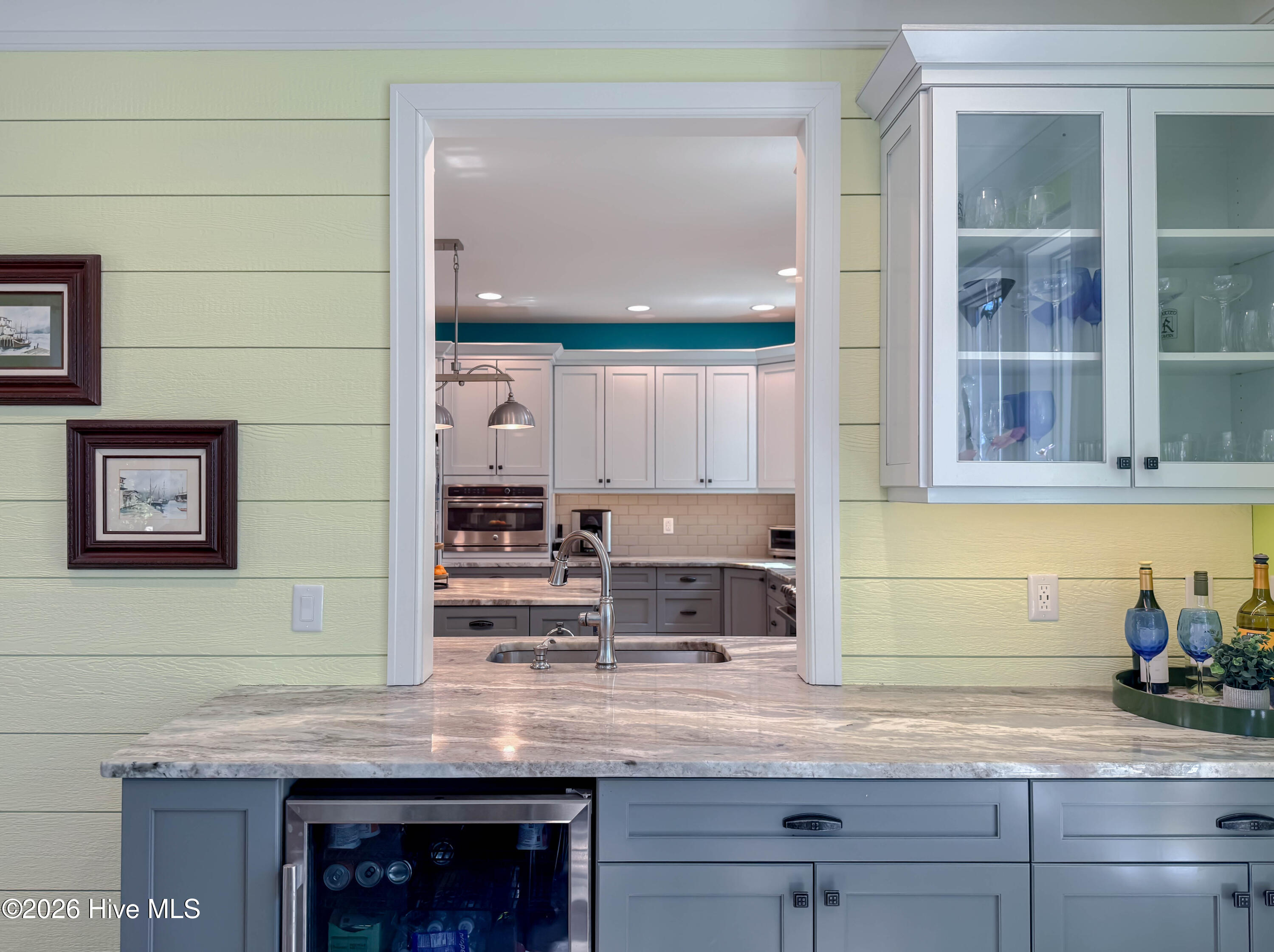 100559025 | Photo 27