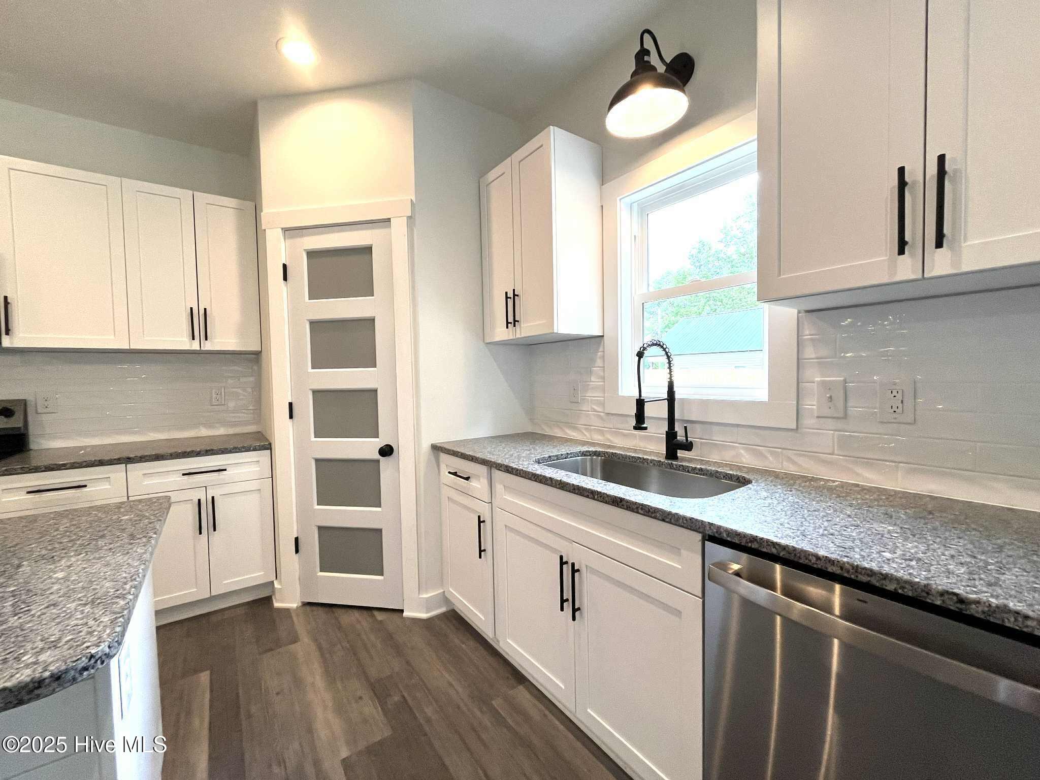 f48a79e2-0a9e-4cdc-bdff-48145d314af2