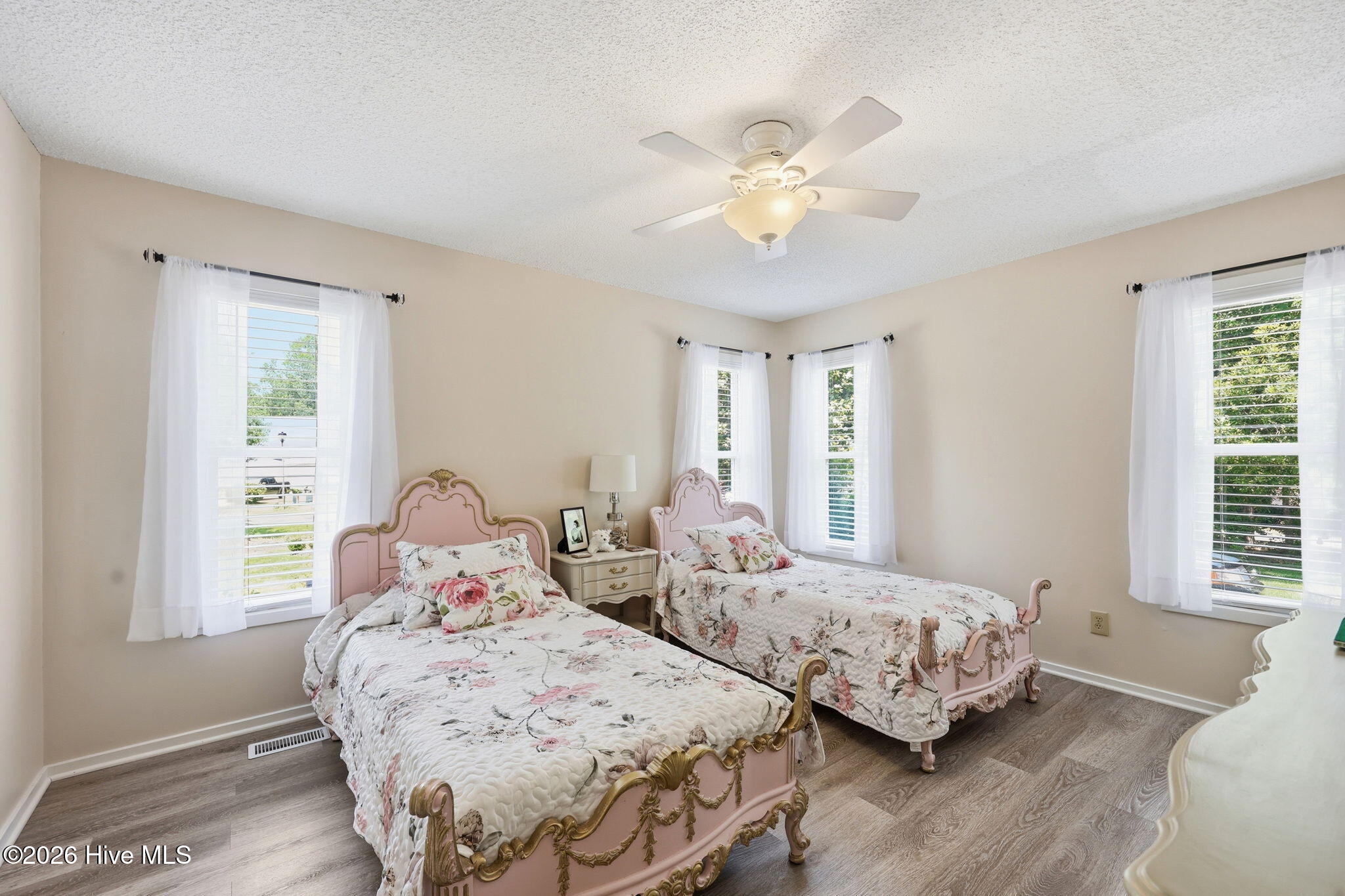 806 Lord Granville Drive,Morehead City