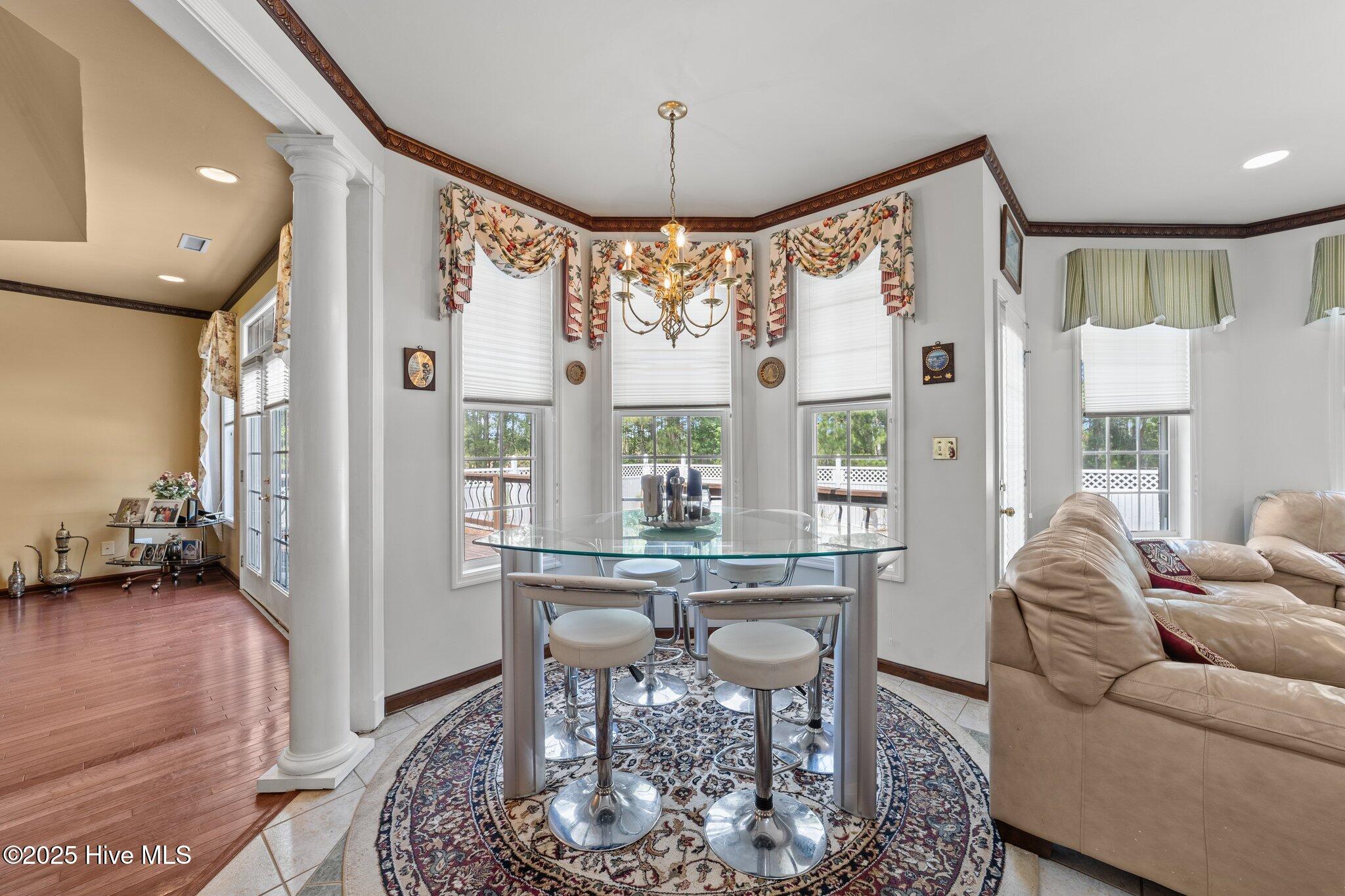 100513864 | Photo 16