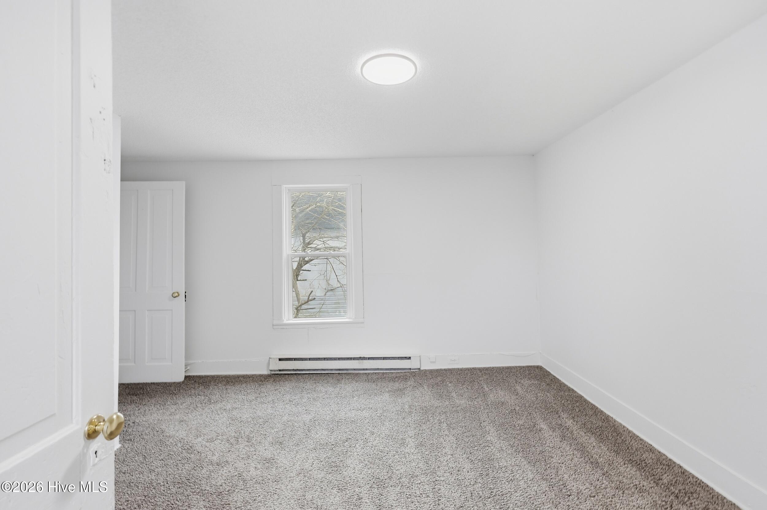 200 Queen Street, Elizabeth City, NC, 27909