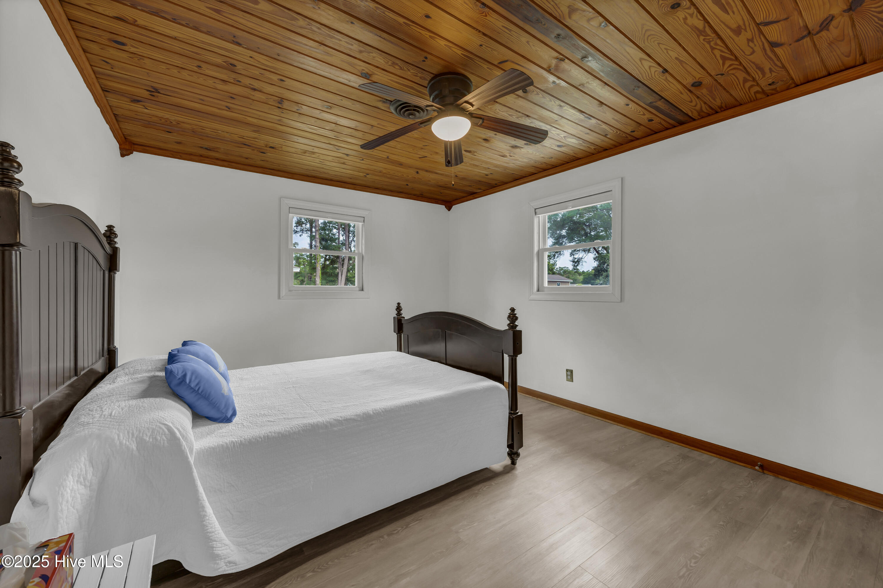 1968 Oak Street SW, Ocean Isle Beach, NC 28469 – photo 13: 013_img_7287_925