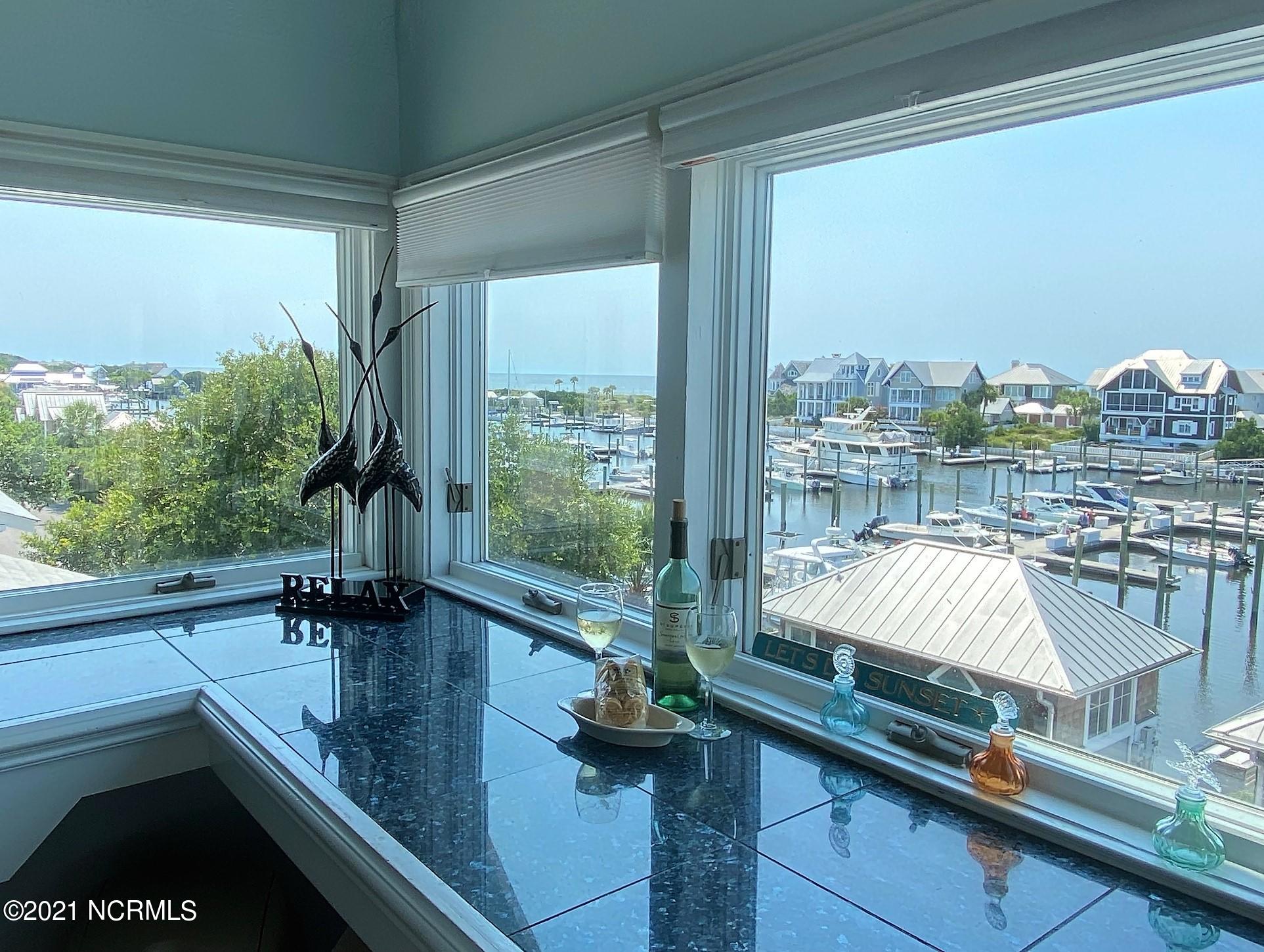 100565014 | Photo 16