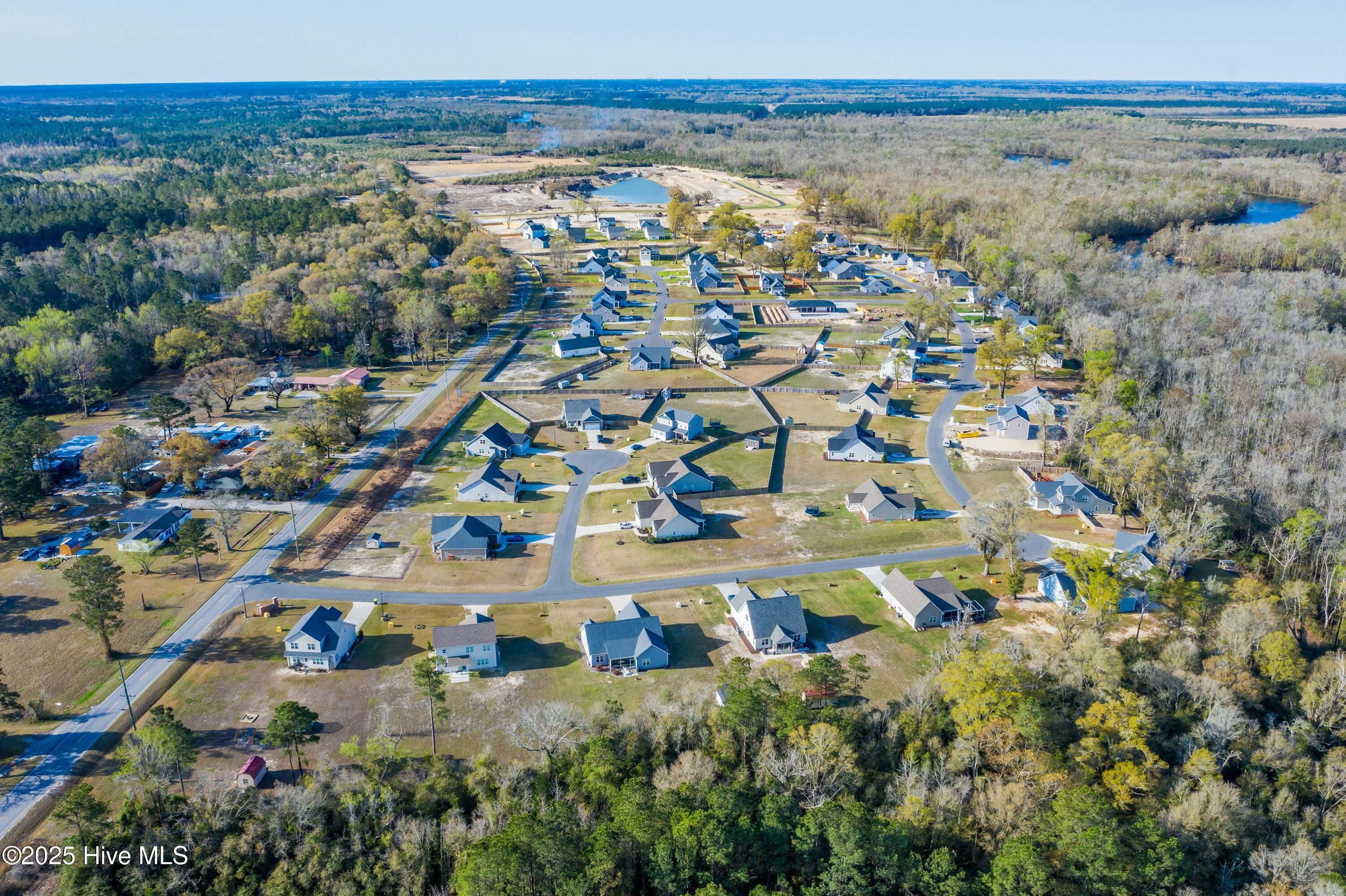 100485435 | Photo 32