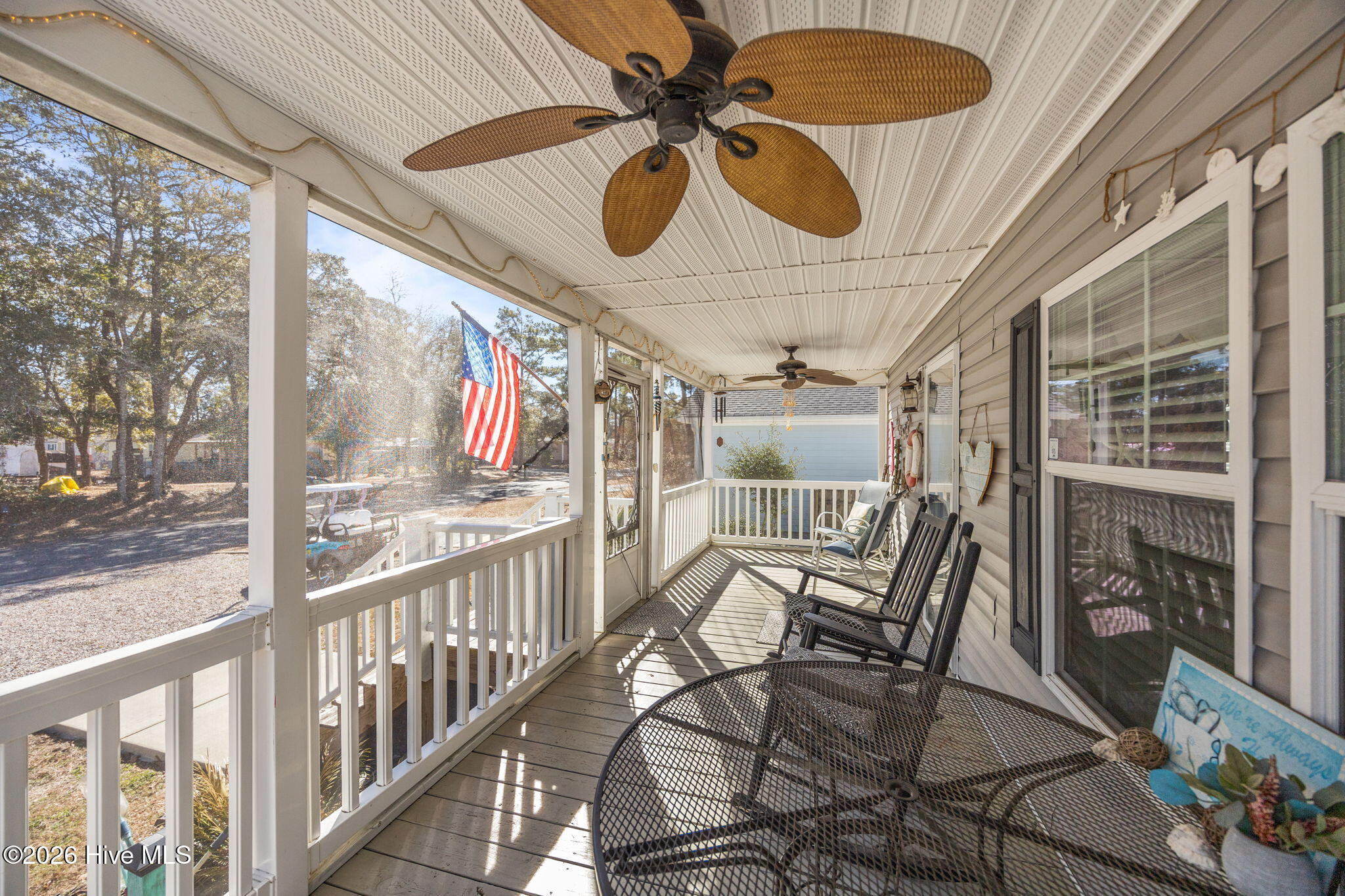 100554450 | Photo 38