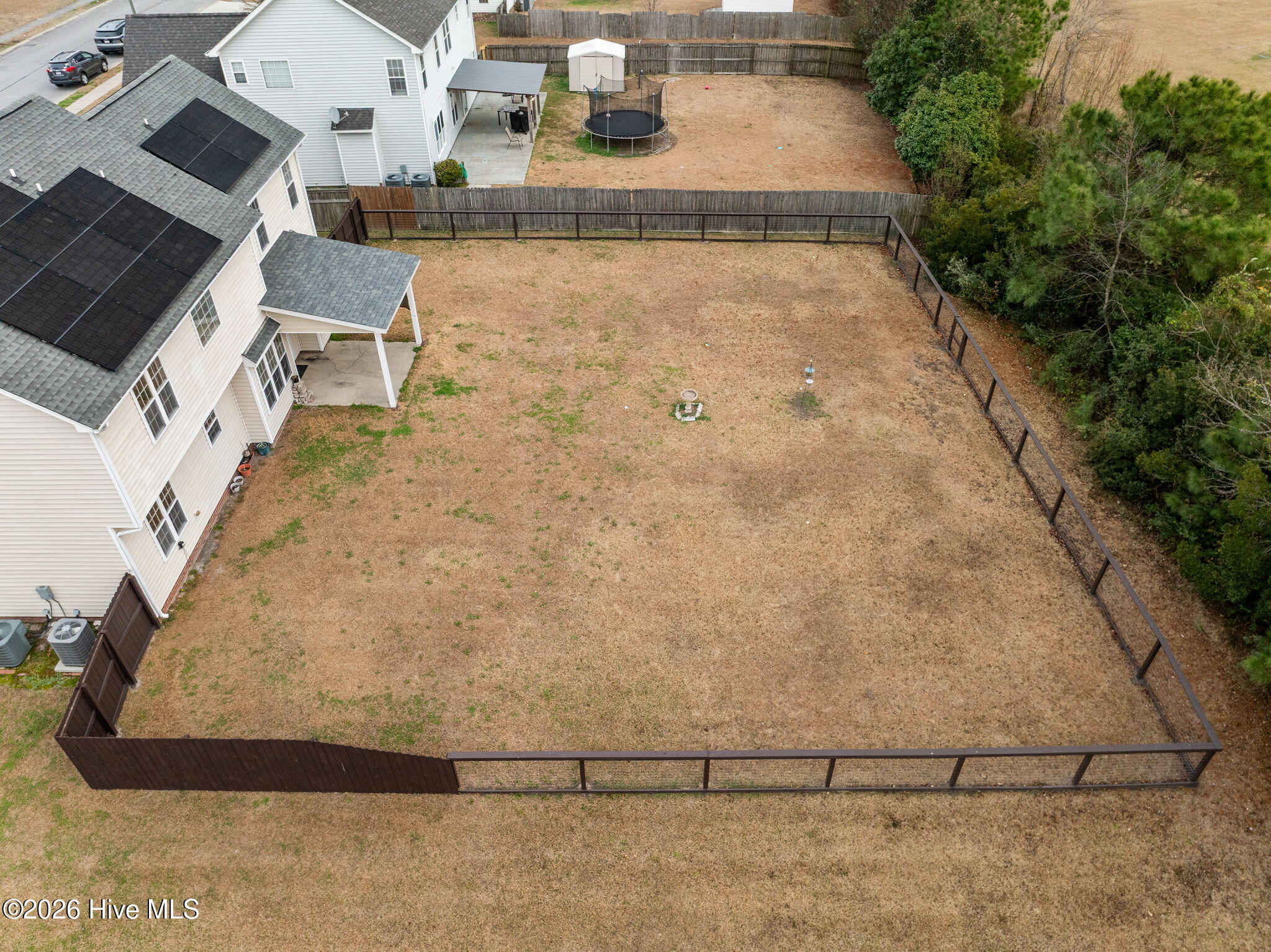 100548708 | Photo 44