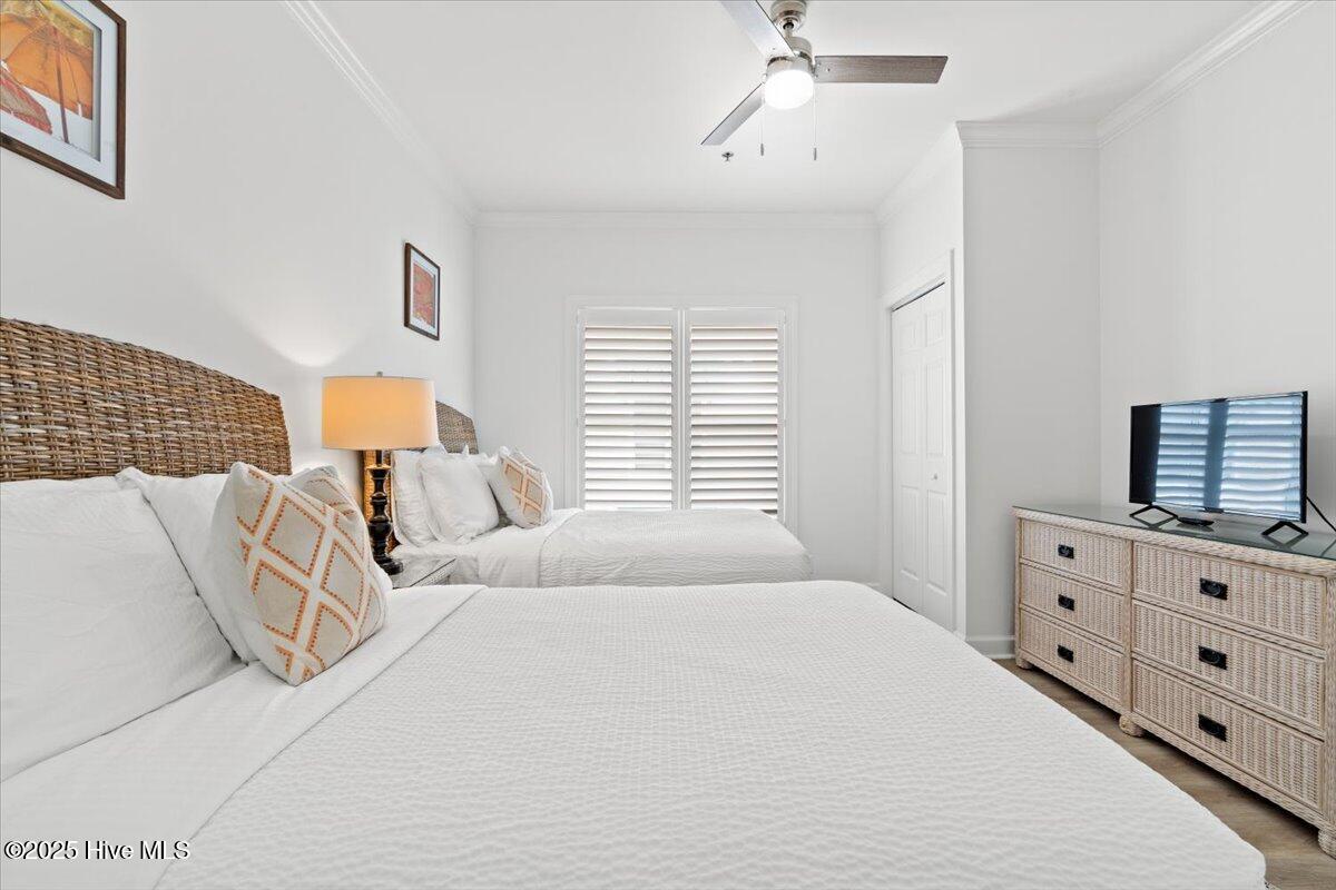 100540998 | Photo 25