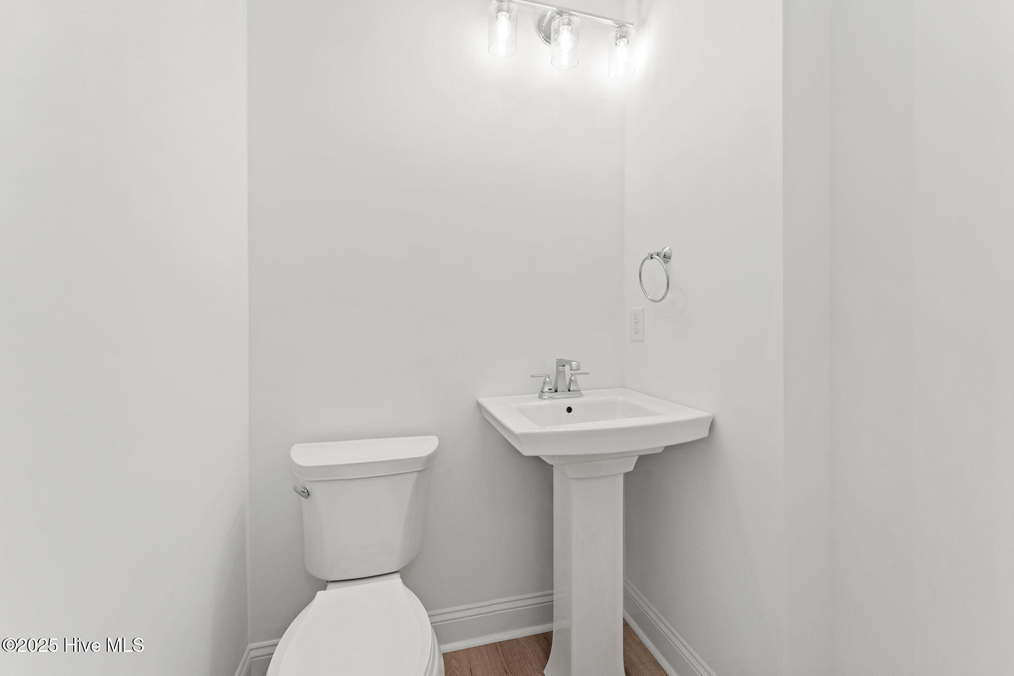 100539772 | Photo 34