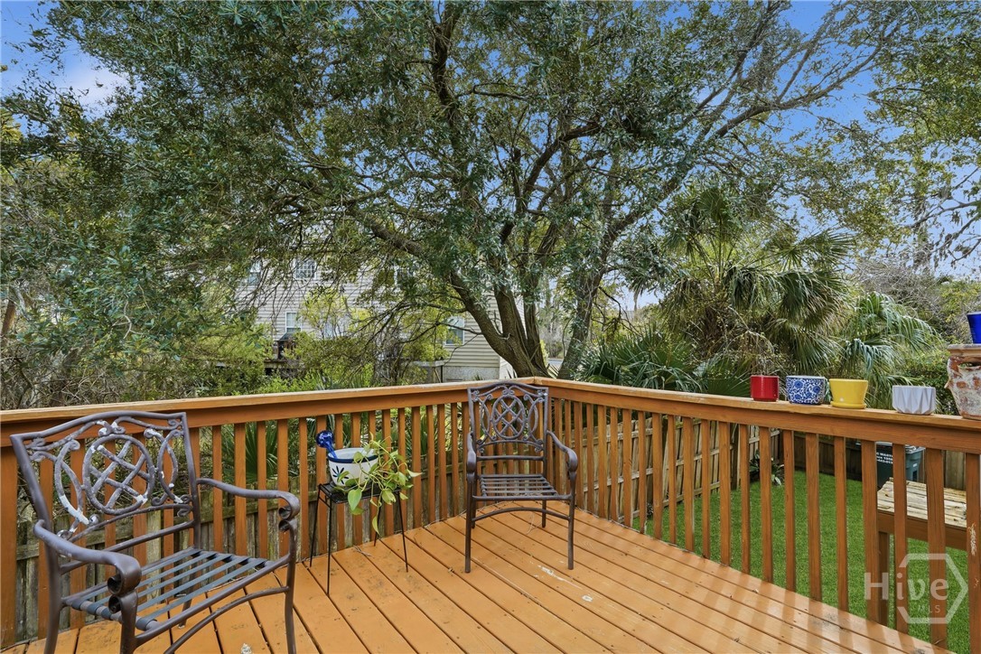 1 Teakwood Drive