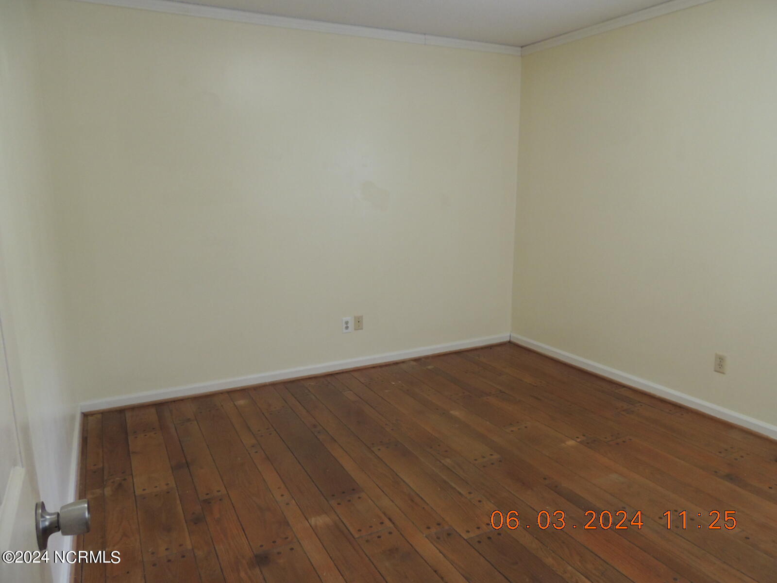 100450812 | Photo 18