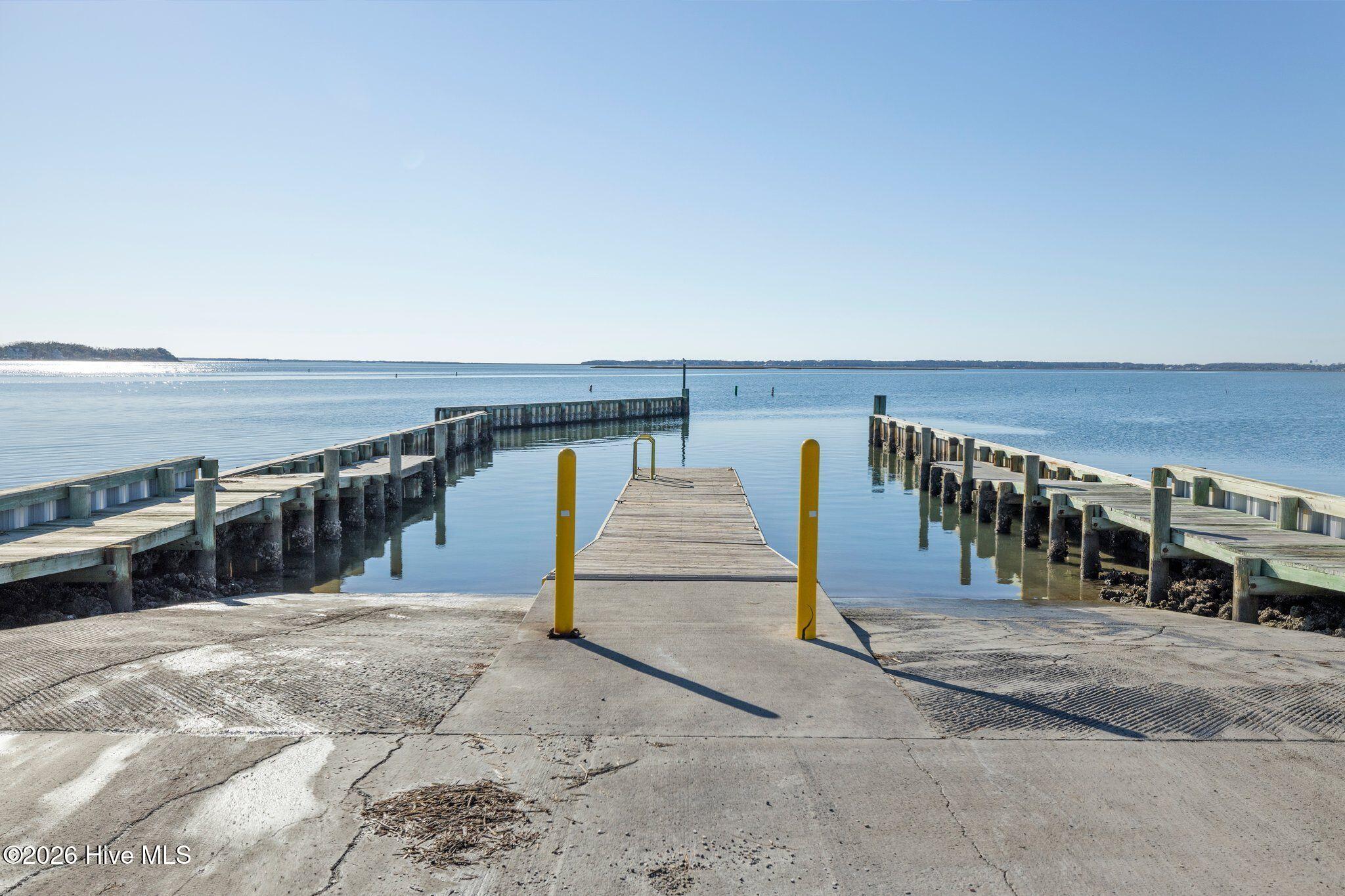 117 Sandfiddler Lane,Harkers Island