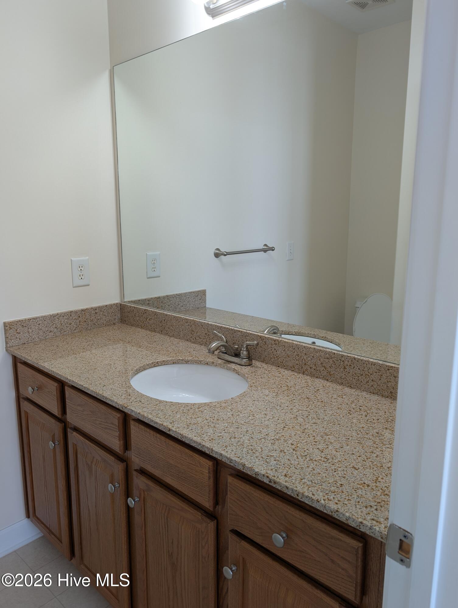 100555293 | Photo 18