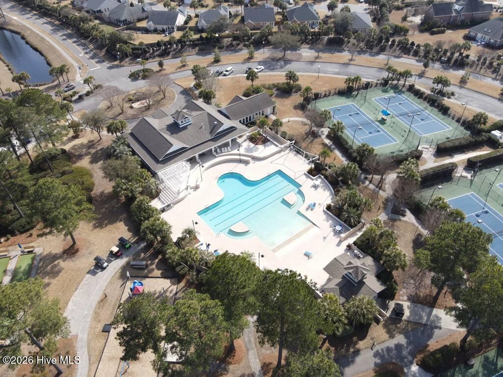 100554924 | Photo 47