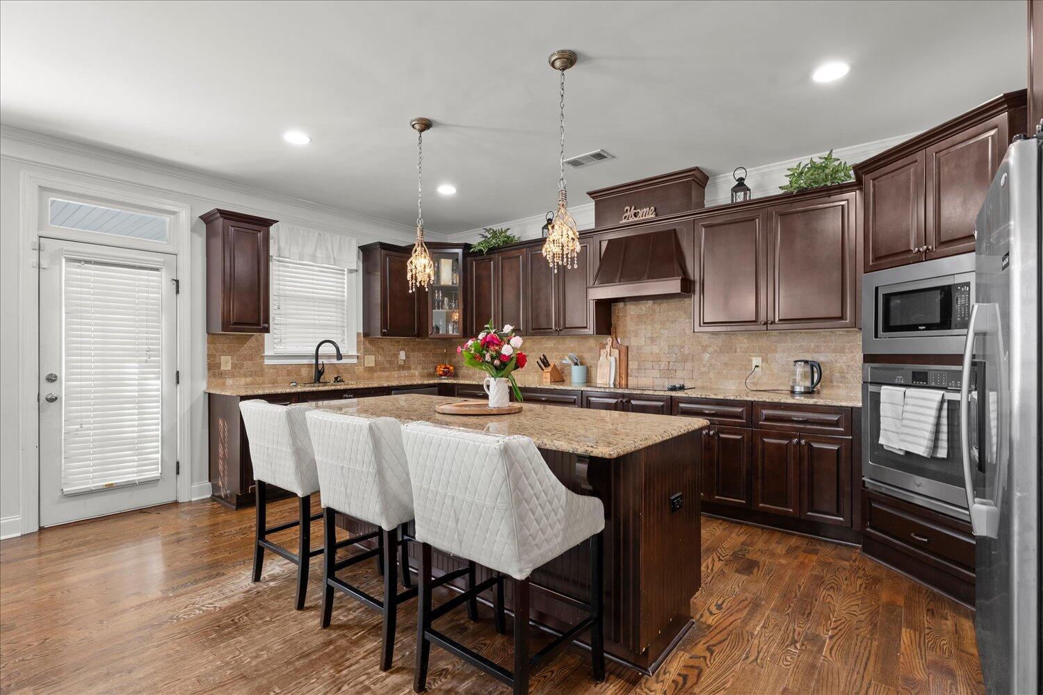 10-5307 Bull St 10