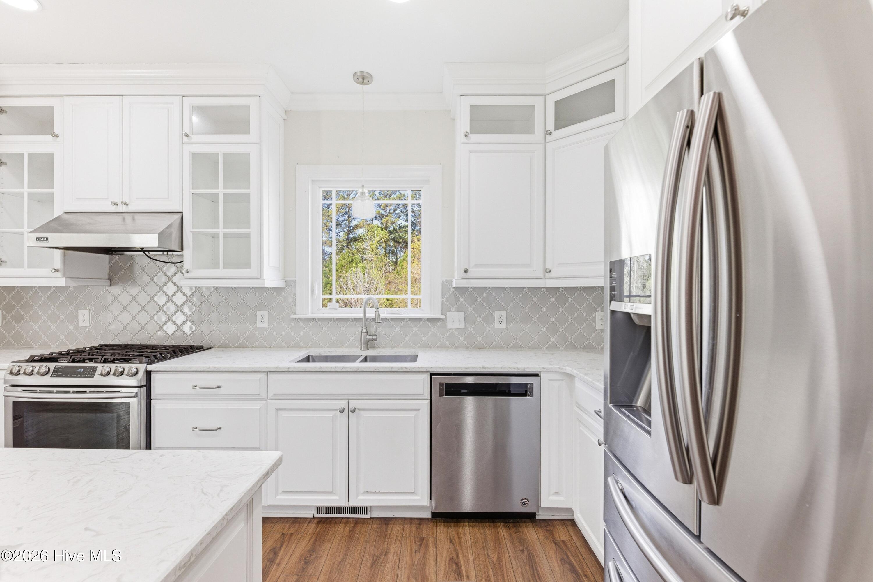 100564216 | Photo 13