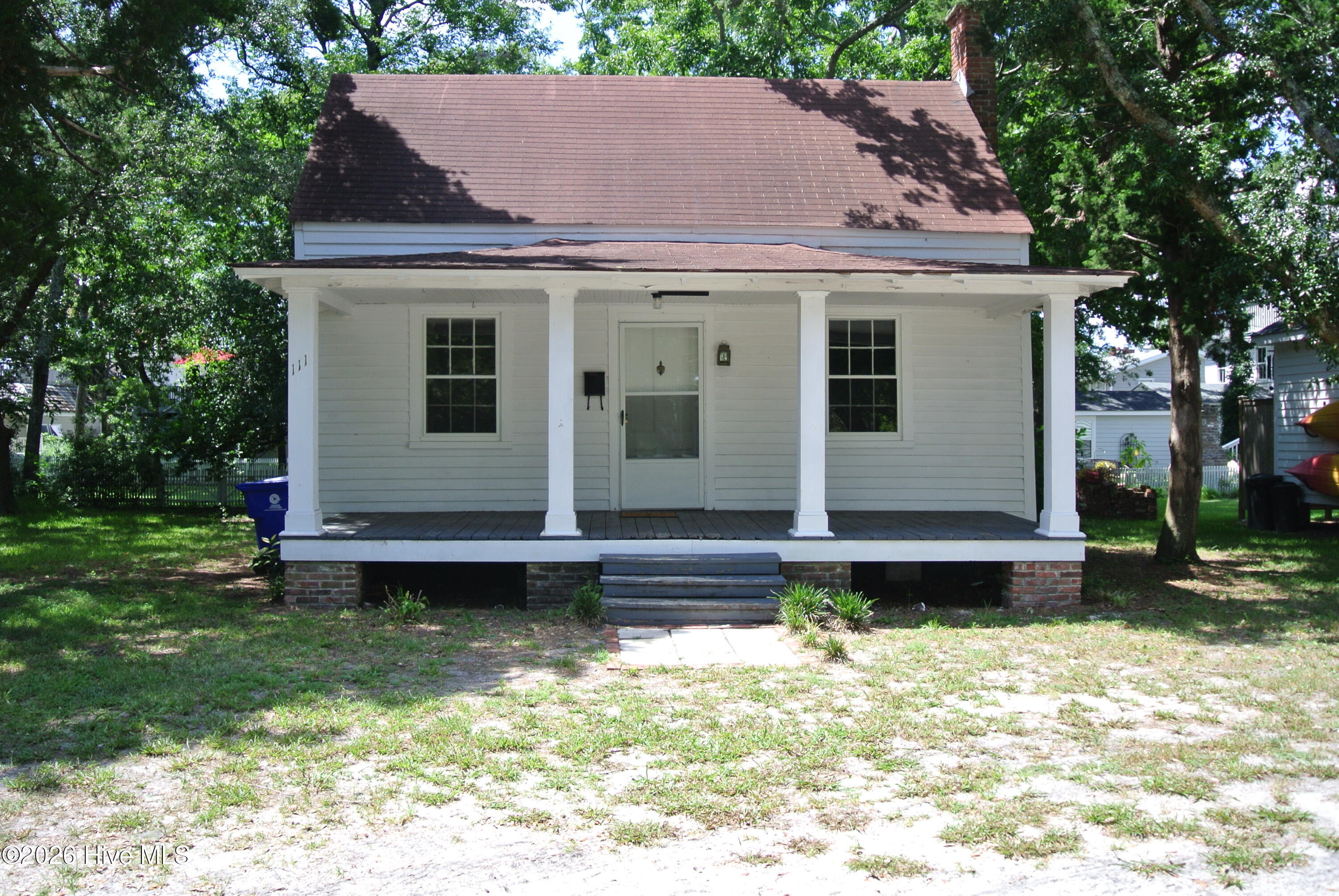 111 Live Oak Street,Beaufort