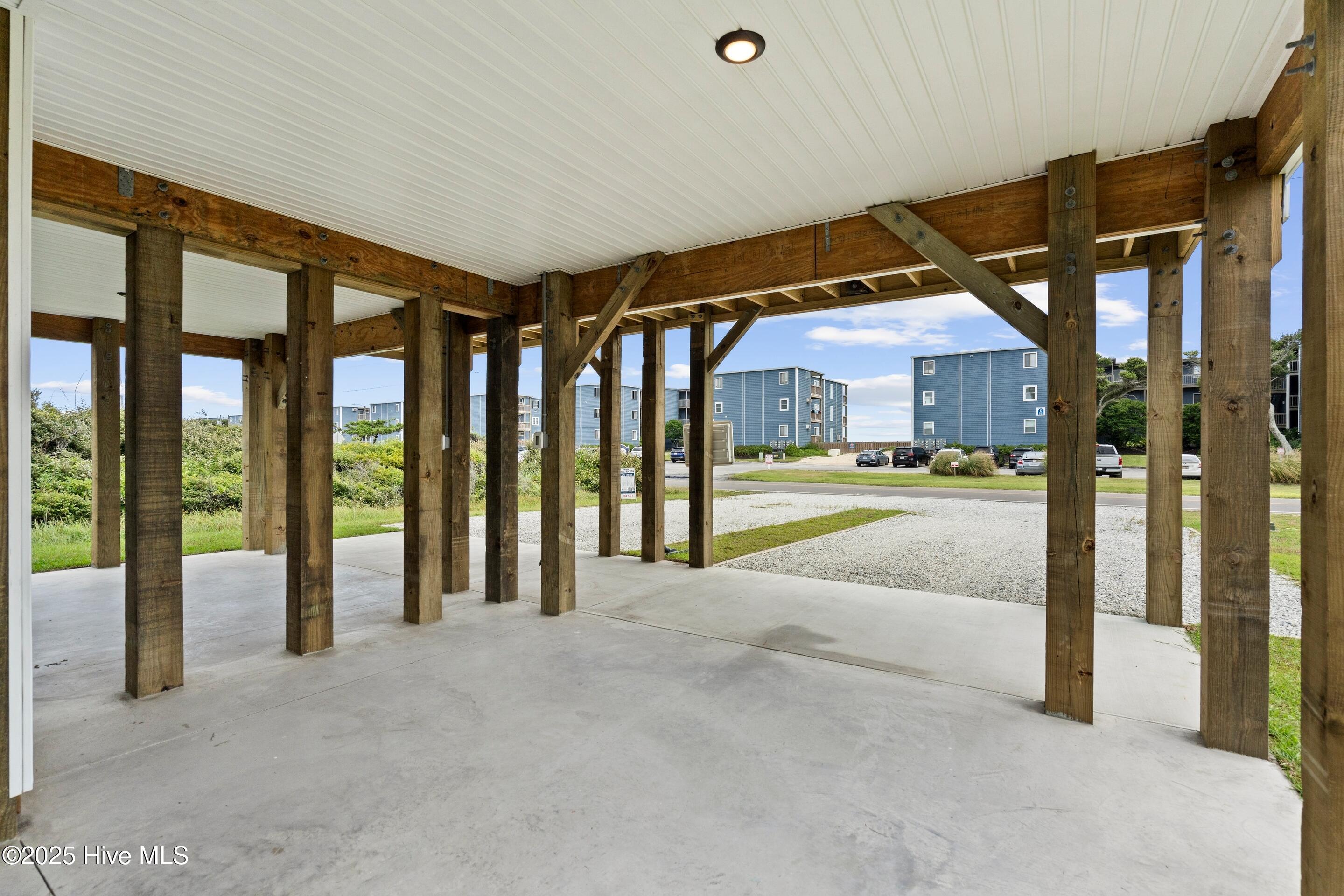 100478473 | Photo 25